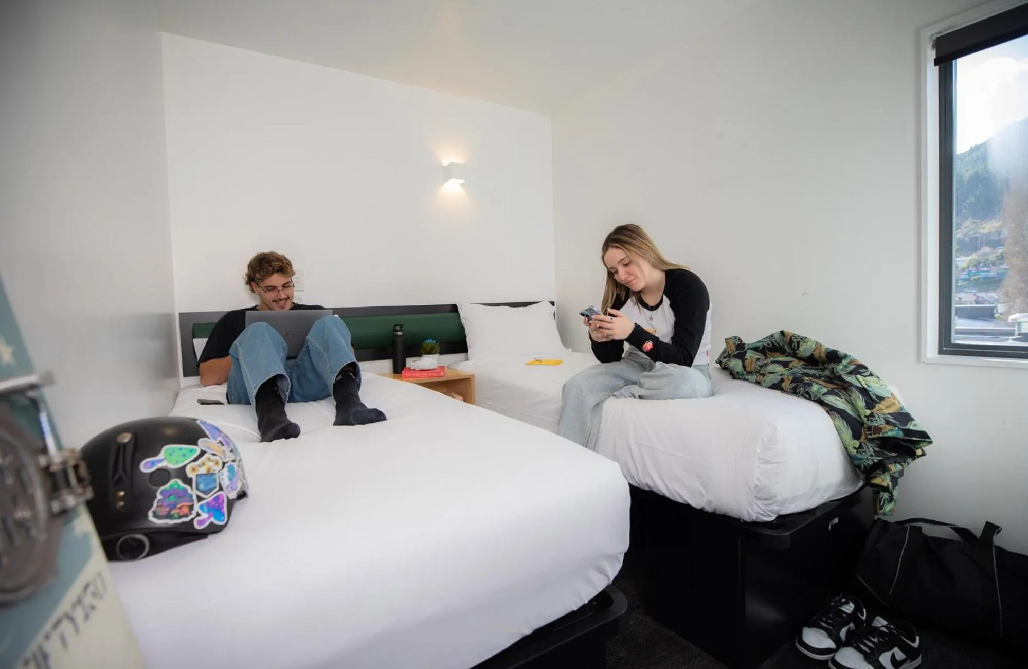 Bedroom in Jucy Snooze Queenstown