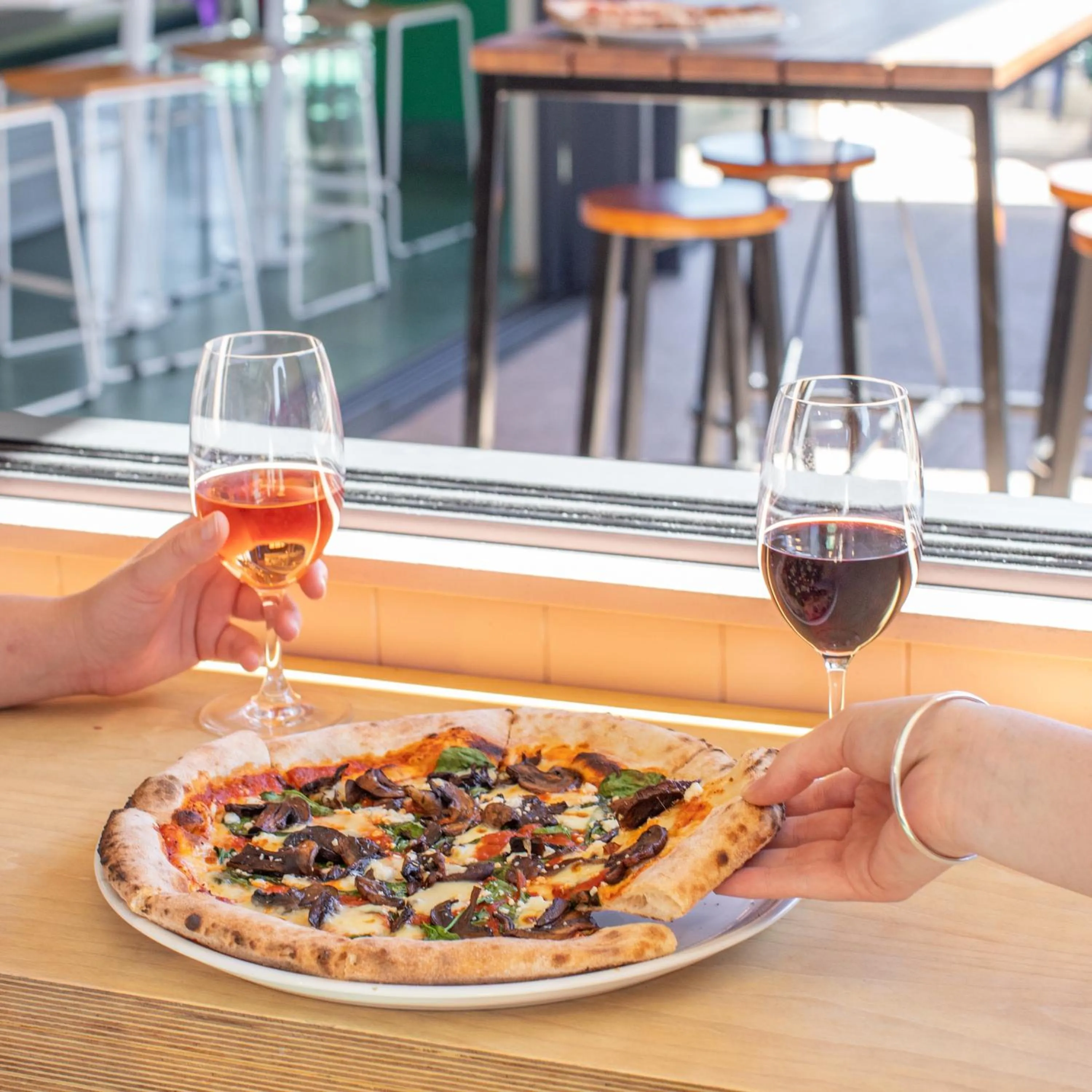 Restaurant/places to eat in Jucy Snooze Queenstown