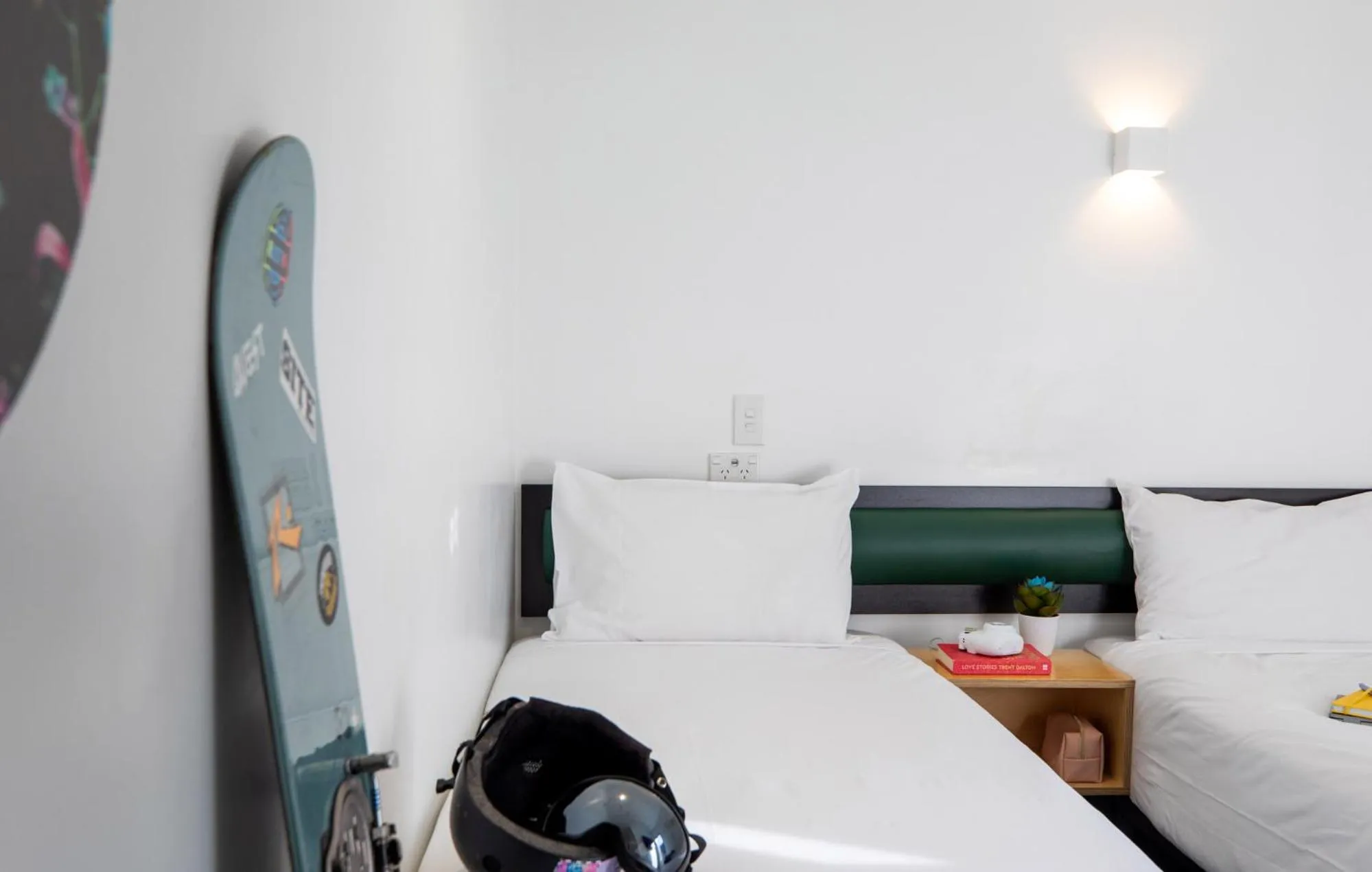 Bed in Jucy Snooze Queenstown