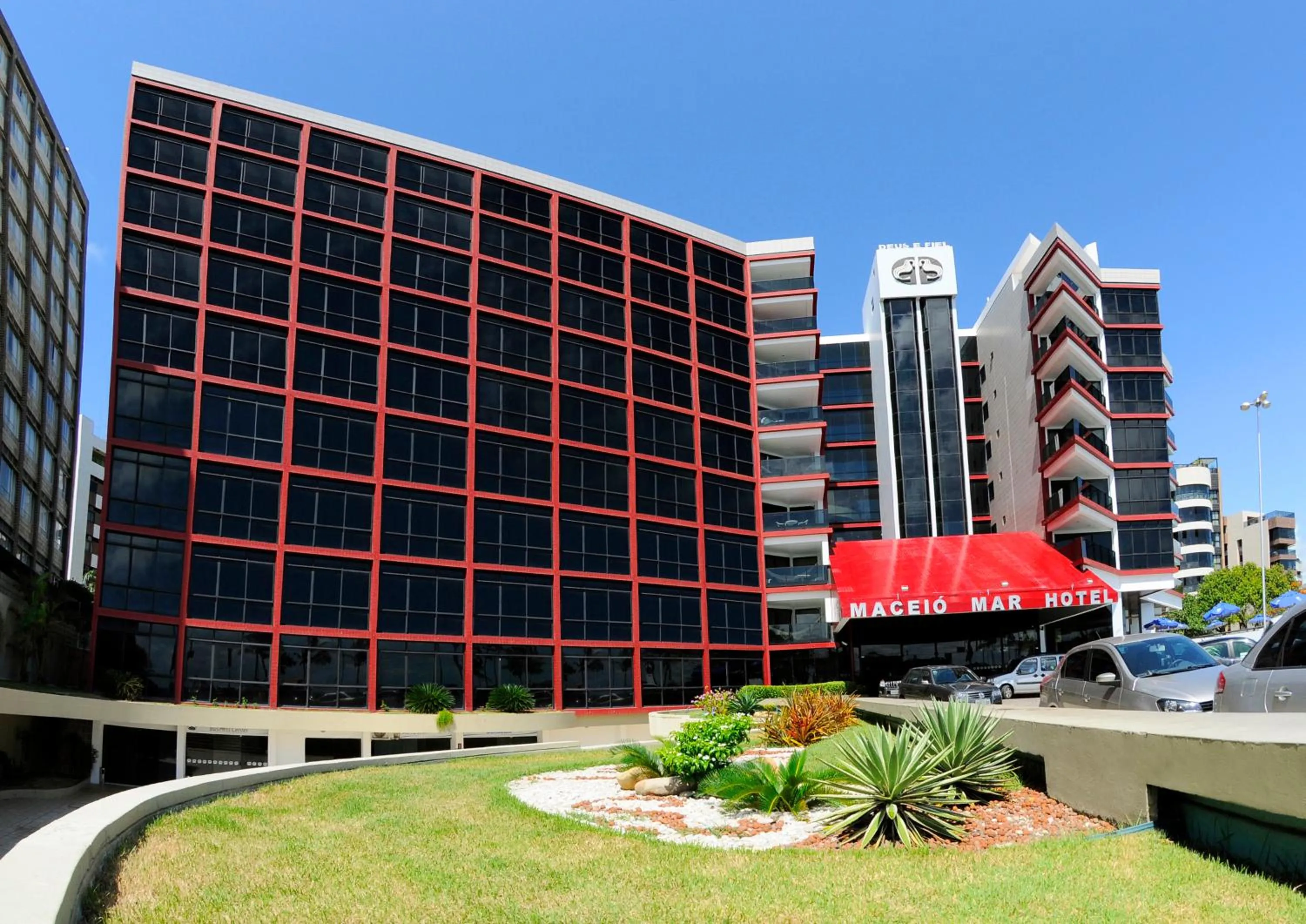Facade/entrance in Maceió Mar Hotel