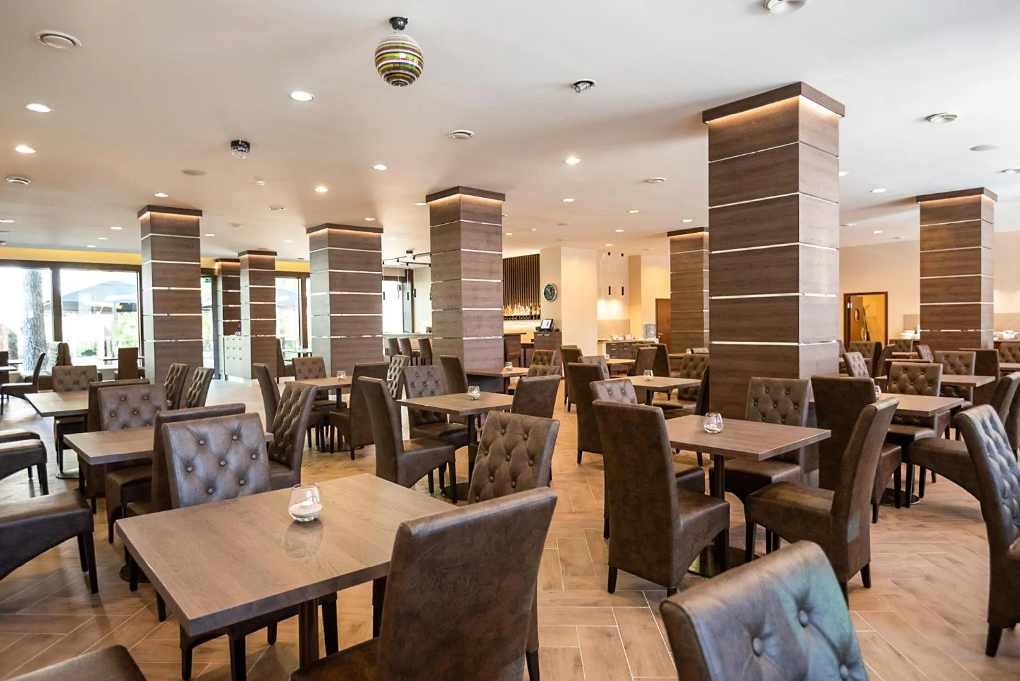 Restaurant/places to eat in Žuvėdra