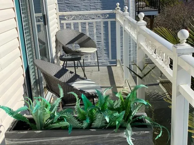 Ocean Breeze Executive Bed and Breakfast