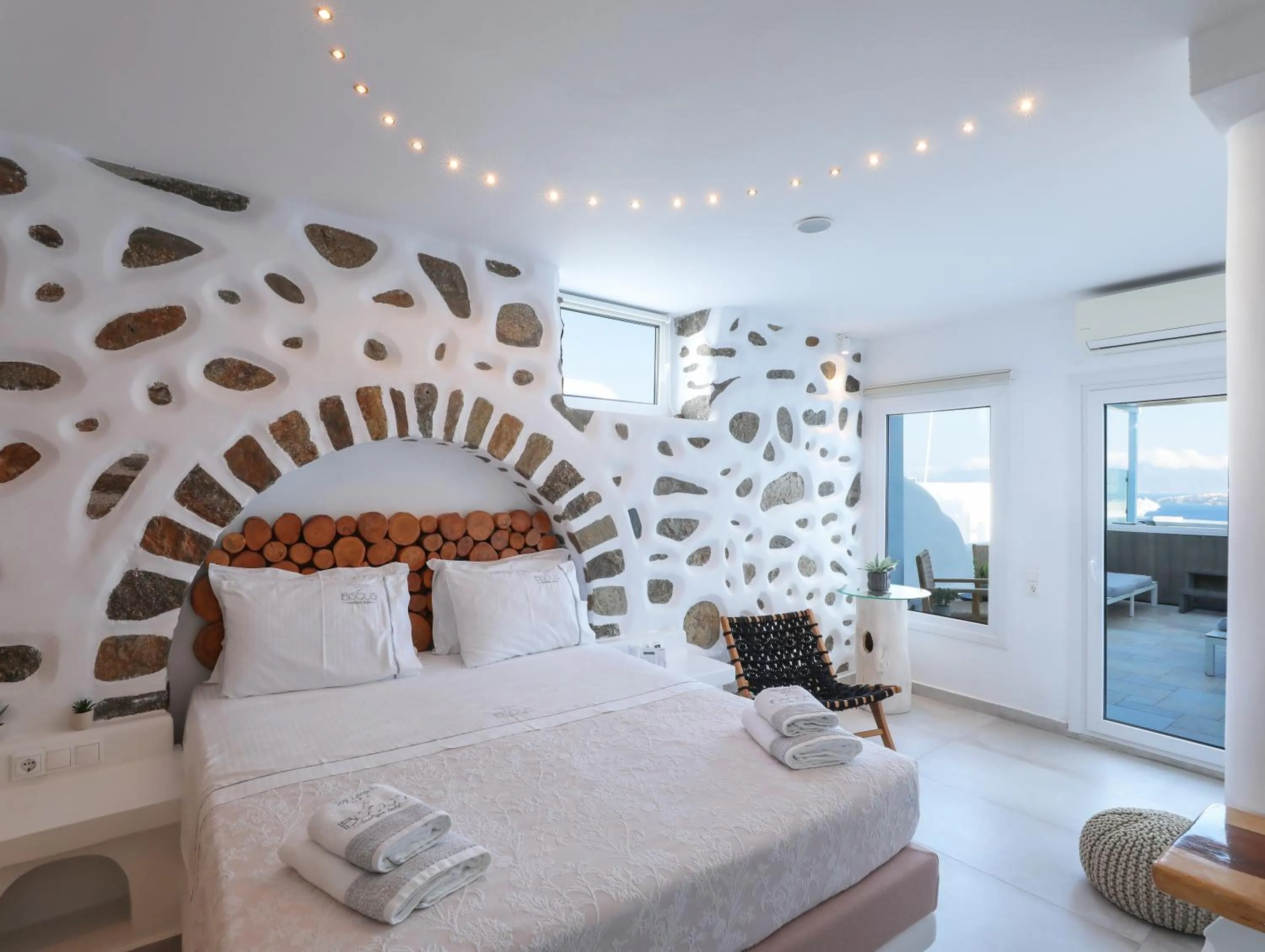 Bedroom, Bed in Ibiscus Boutique