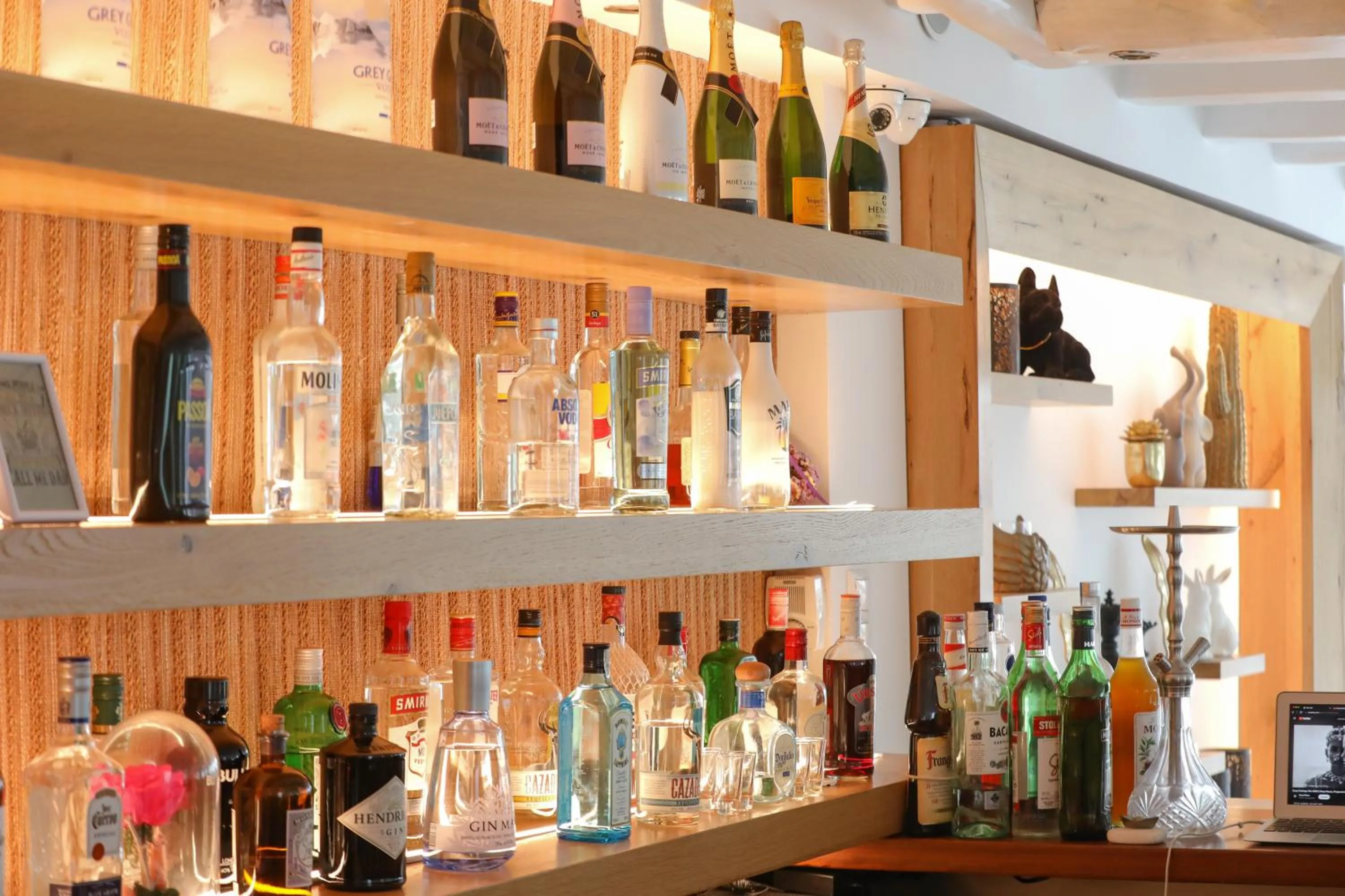 Lounge or bar in Ibiscus Boutique