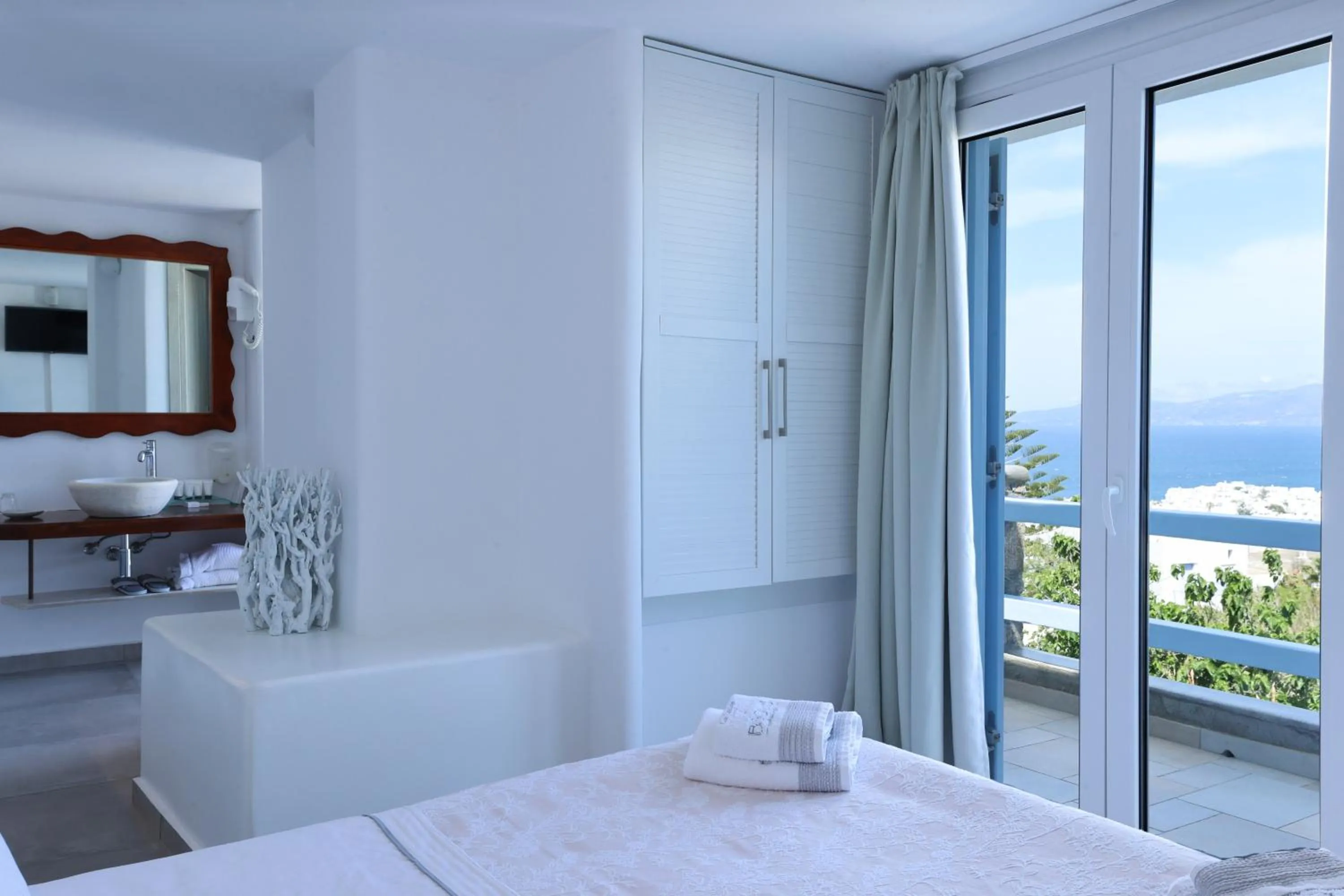 Bed in Ibiscus Boutique