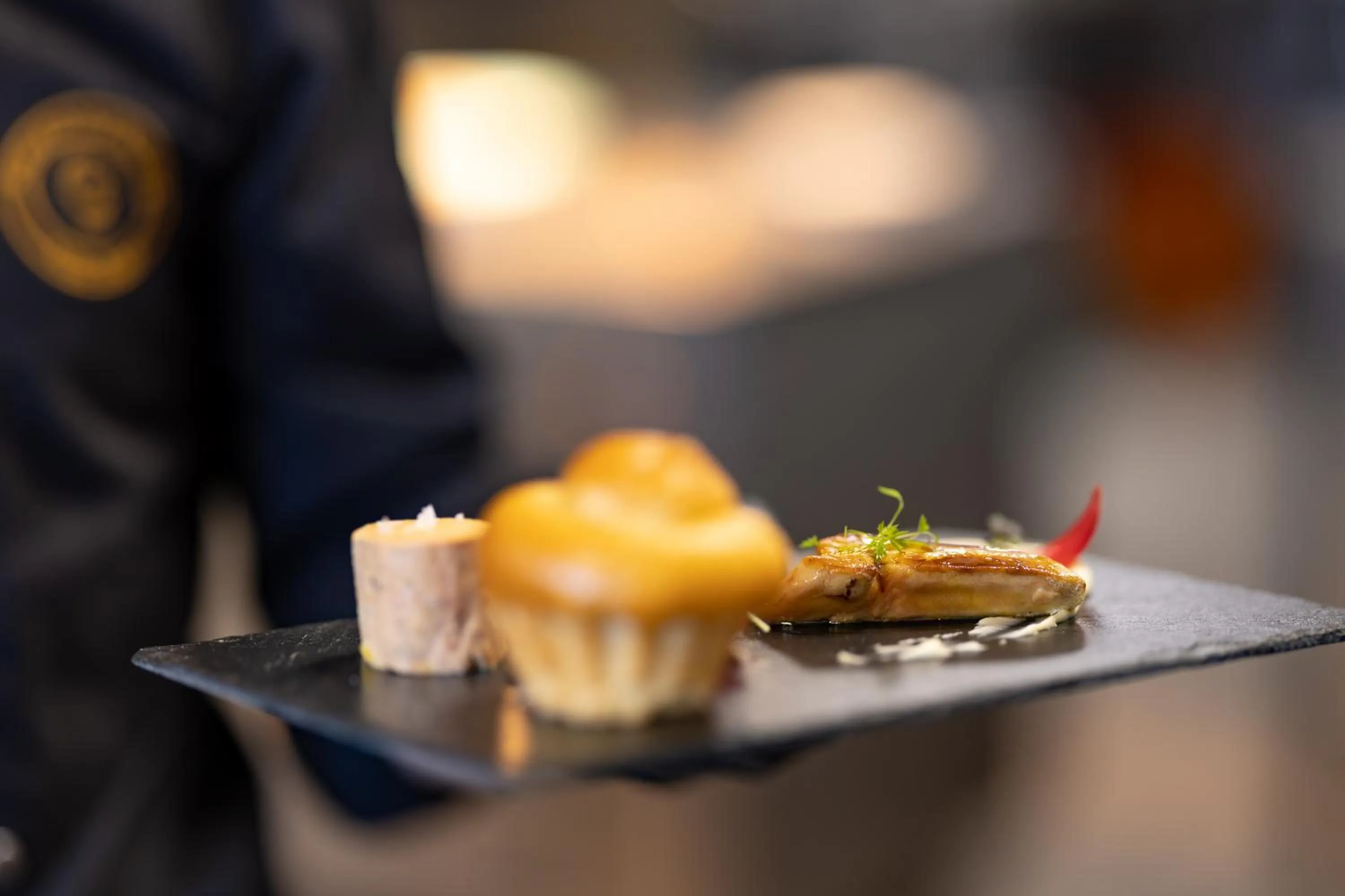 Food and drinks in Le Coucou Hotel Restaurant & Lounge-Bar