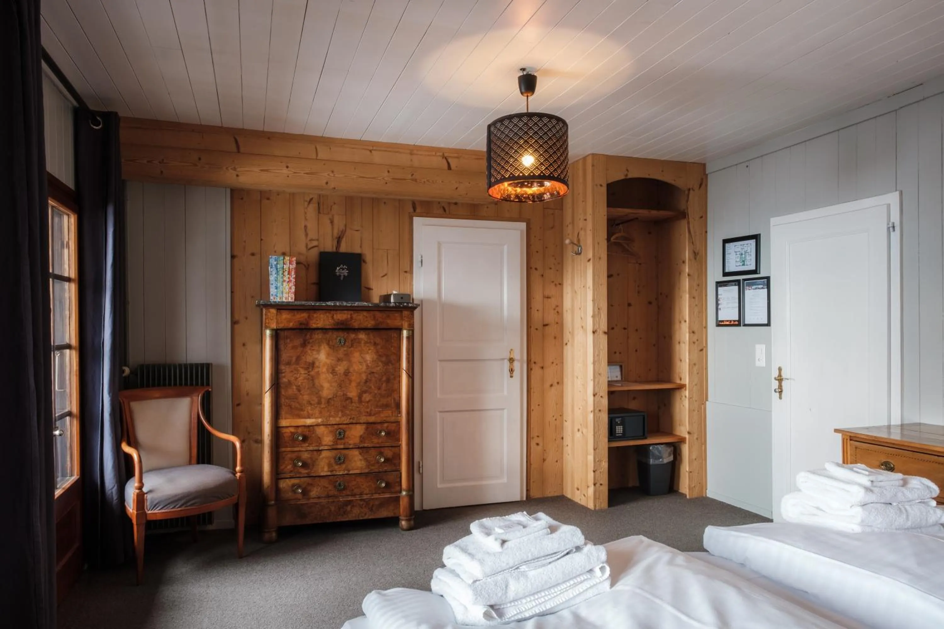 Photo of the whole room, Bed in Le Coucou Hotel Restaurant & Lounge-Bar