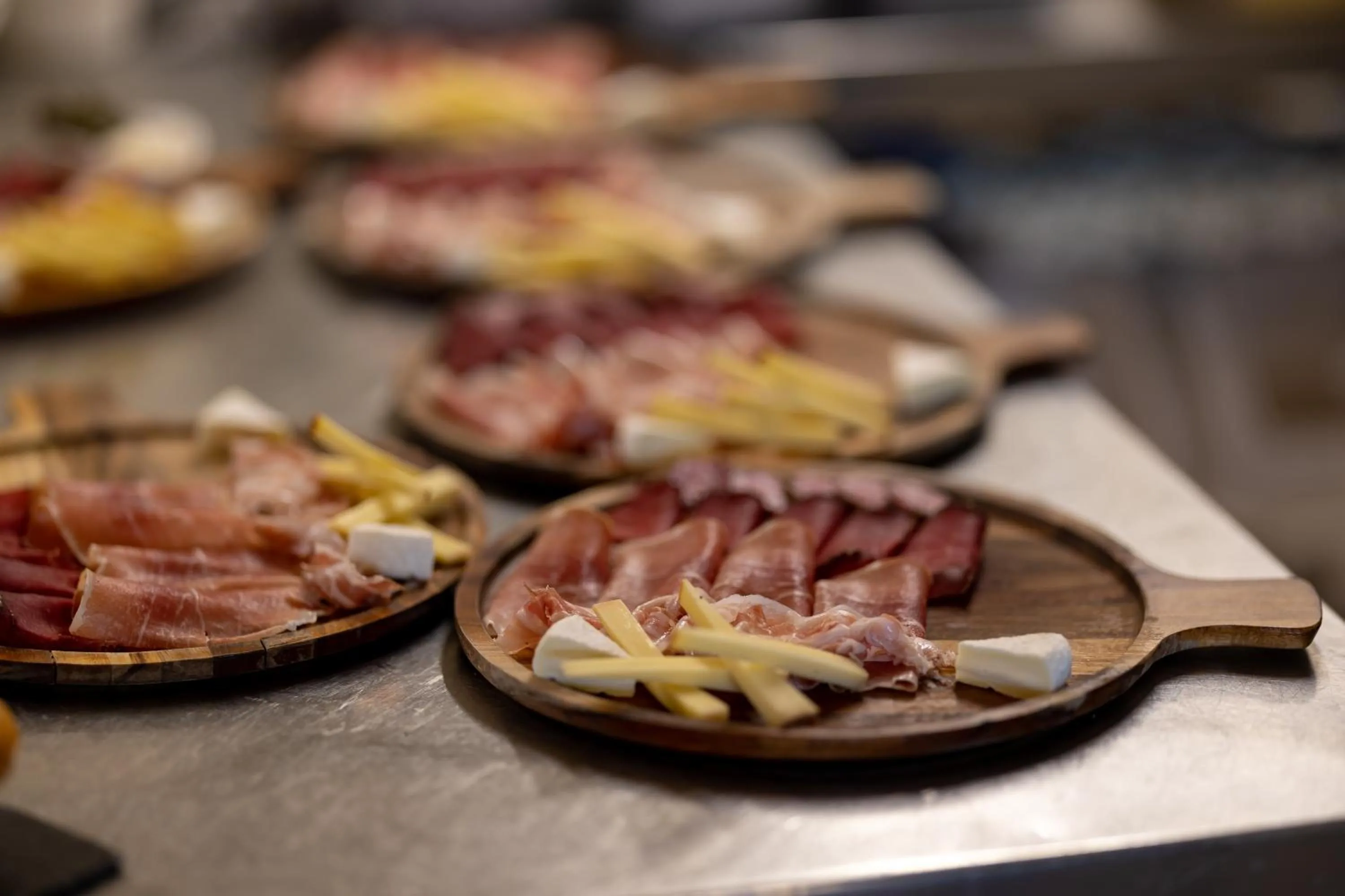 Food in Le Coucou Hotel Restaurant & Lounge-Bar