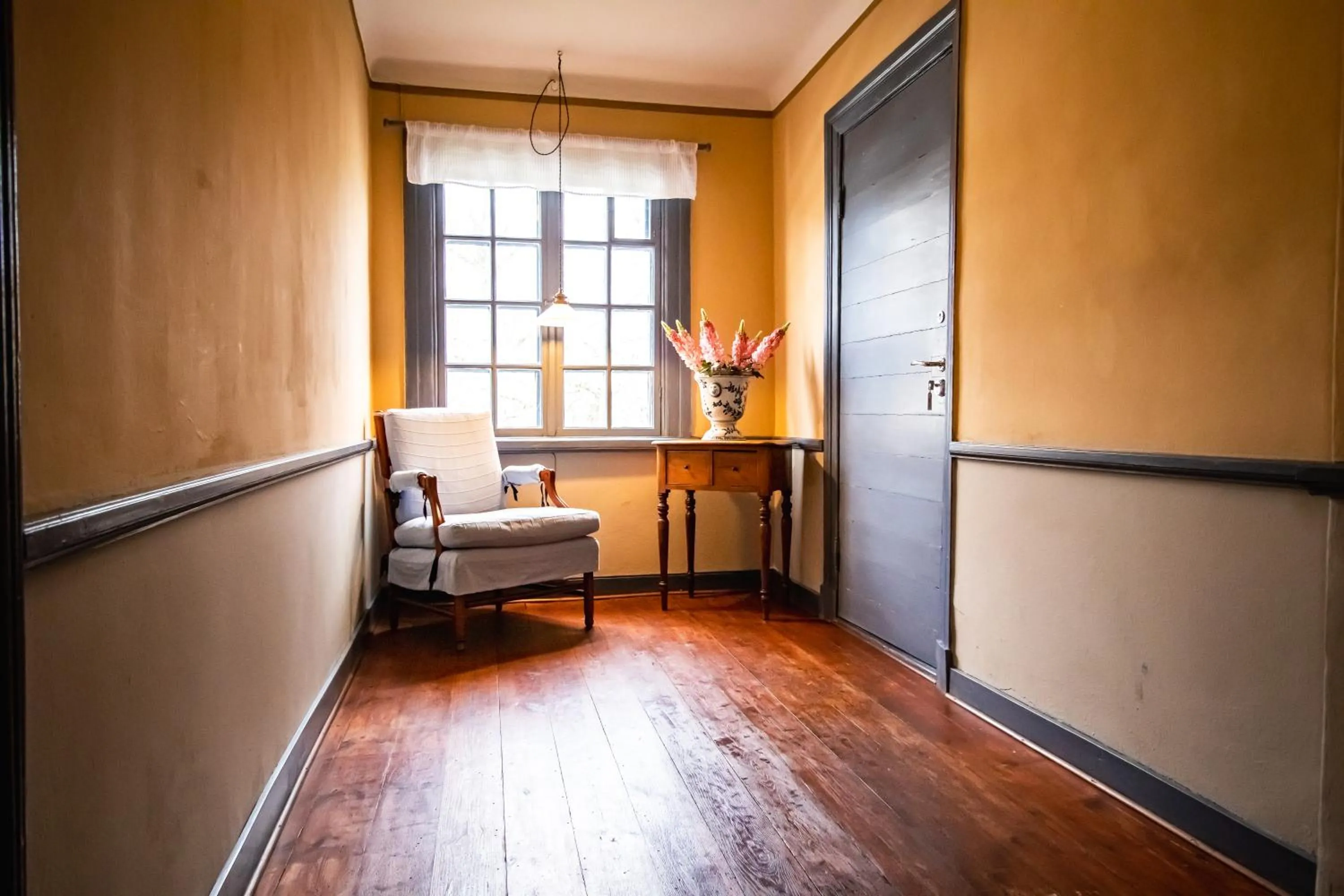 Property building in Hotell Dahlströmska gården