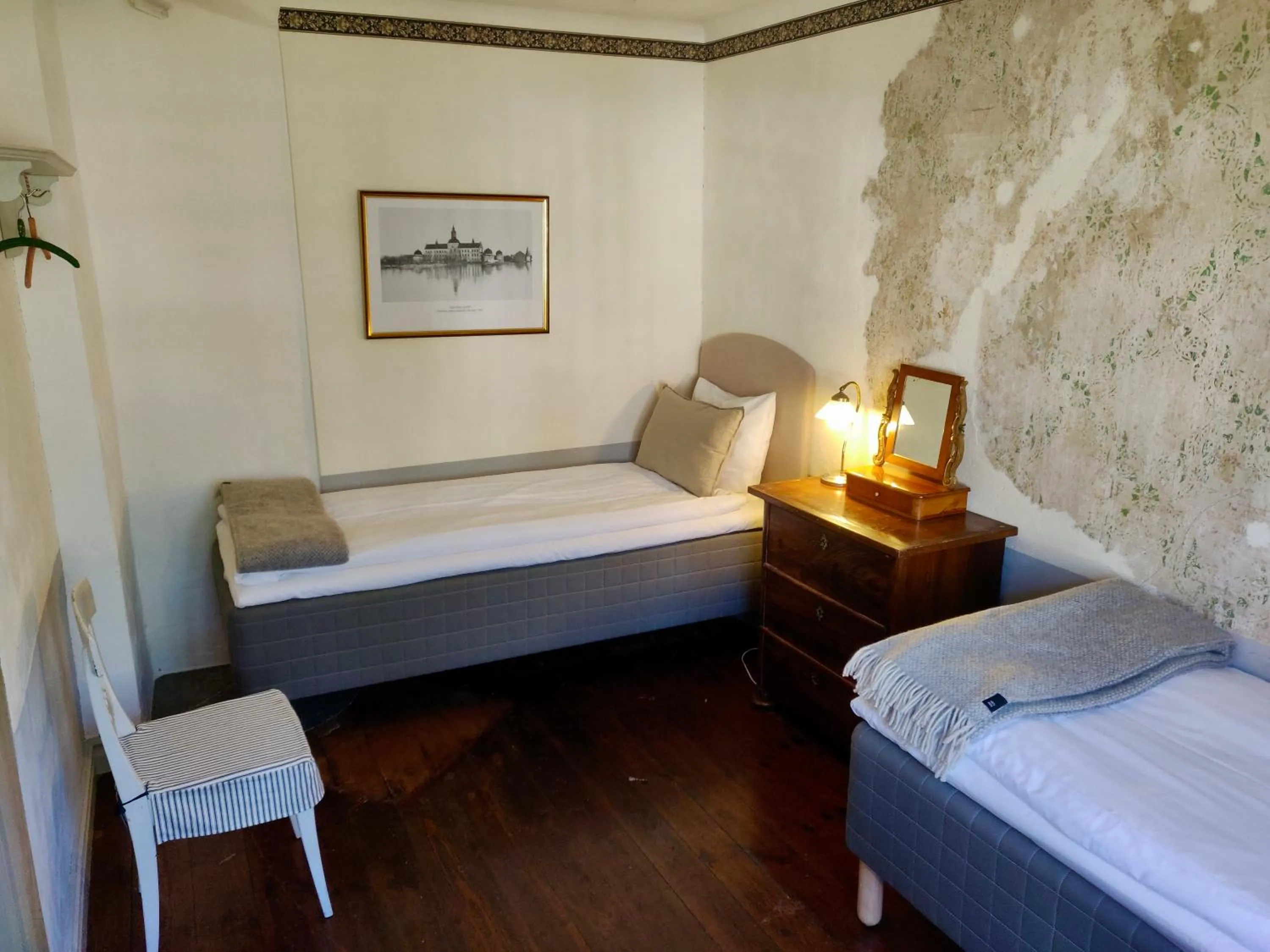 Bed in Hotell Dahlströmska gården