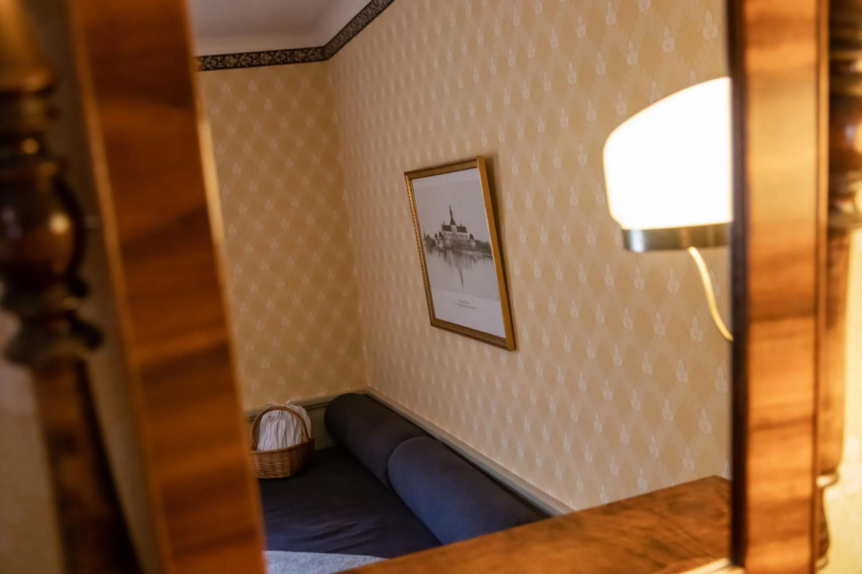 Property building, Bed in Hotell Dahlströmska gården