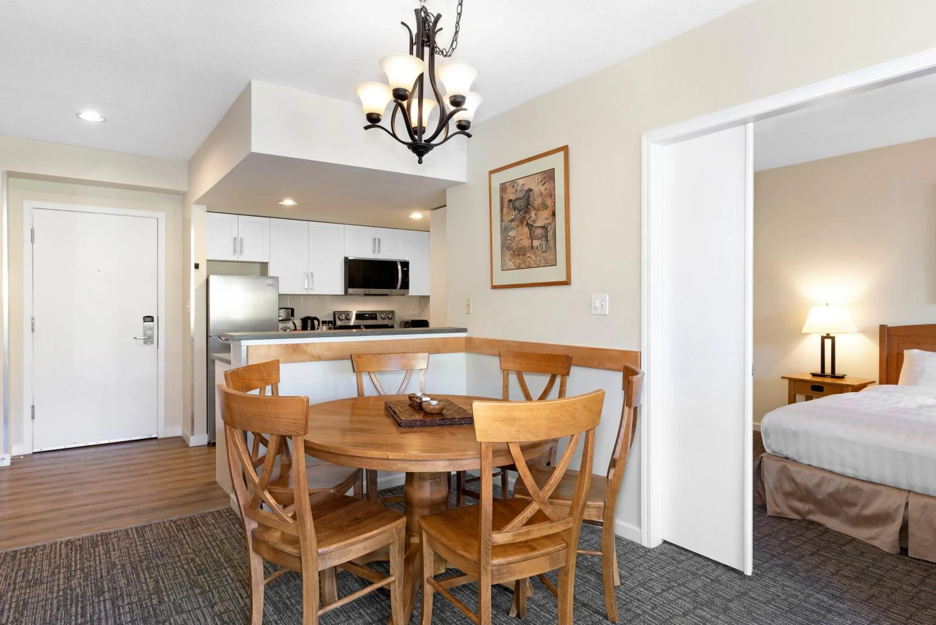 Dining area, Bed in Tyndall Stone Lodge by Whiski Jack