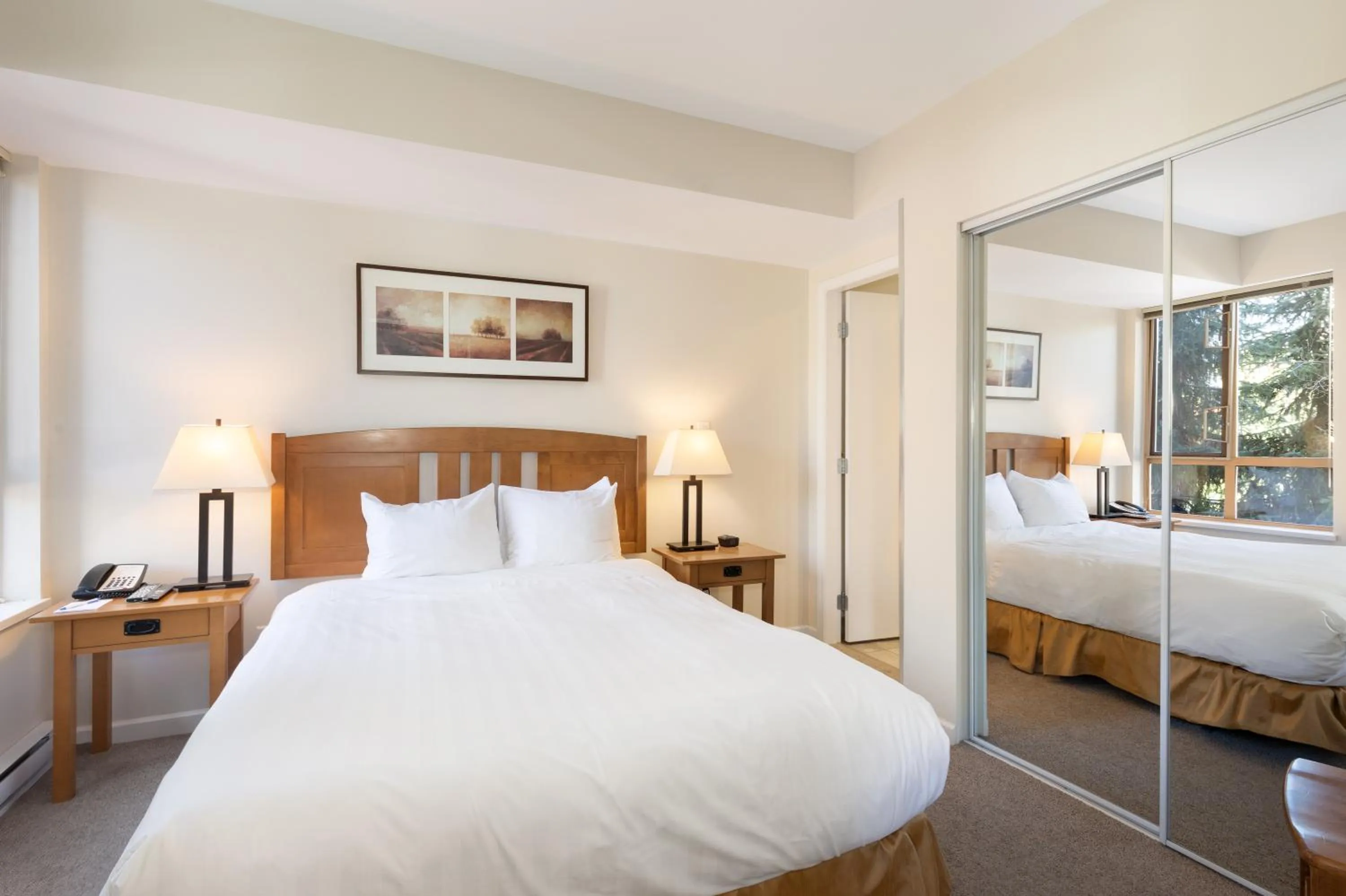 Bedroom, Bed in Tyndall Stone Lodge by Whiski Jack