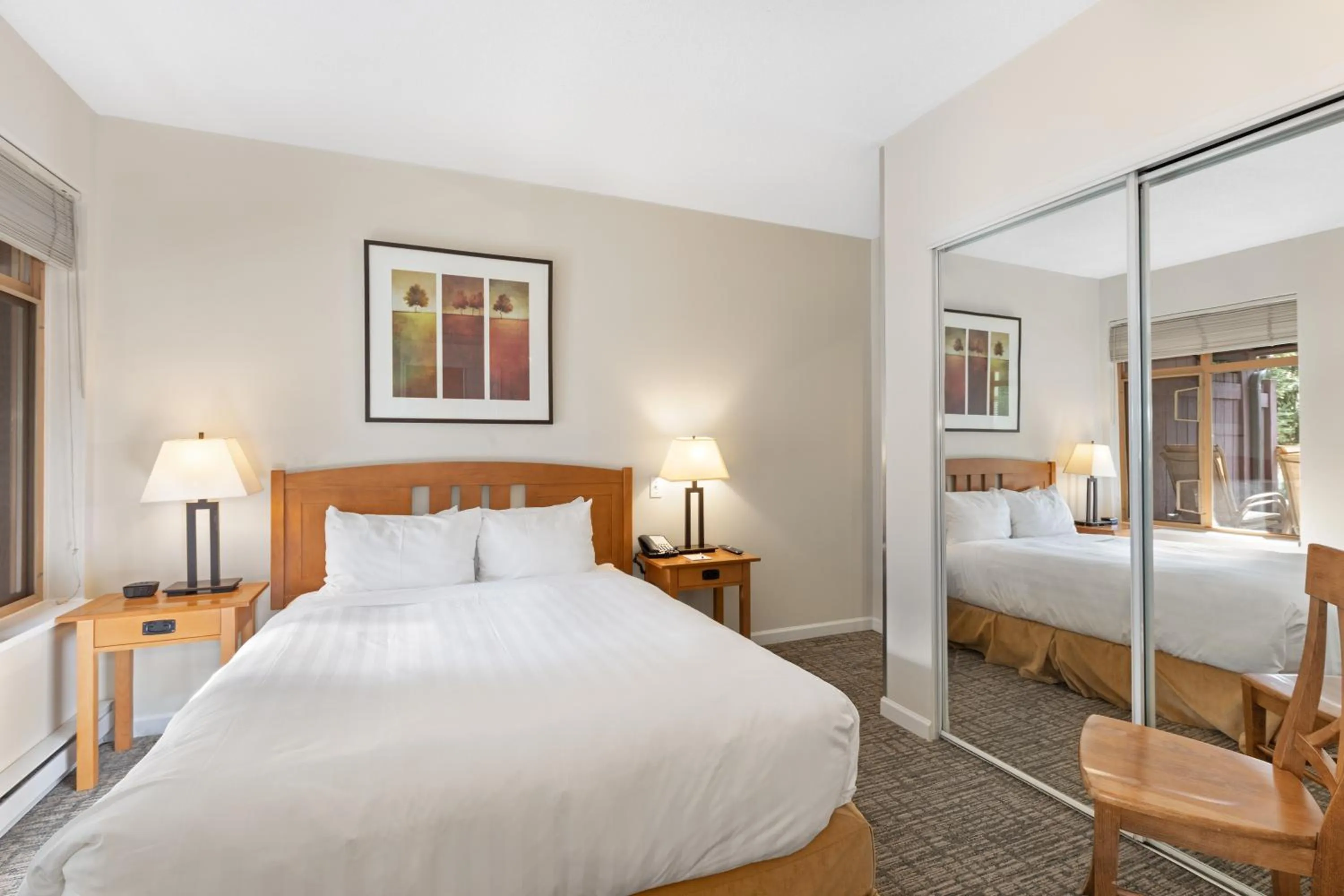 Bedroom, Bed in Tyndall Stone Lodge by Whiski Jack