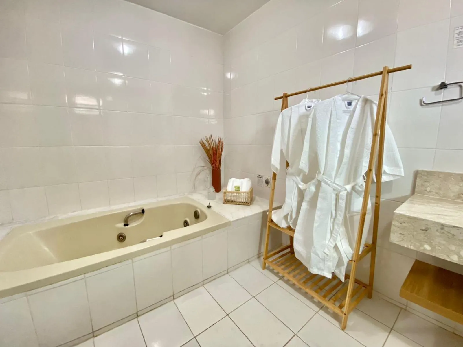 Bathroom in Porto Forte Pousada