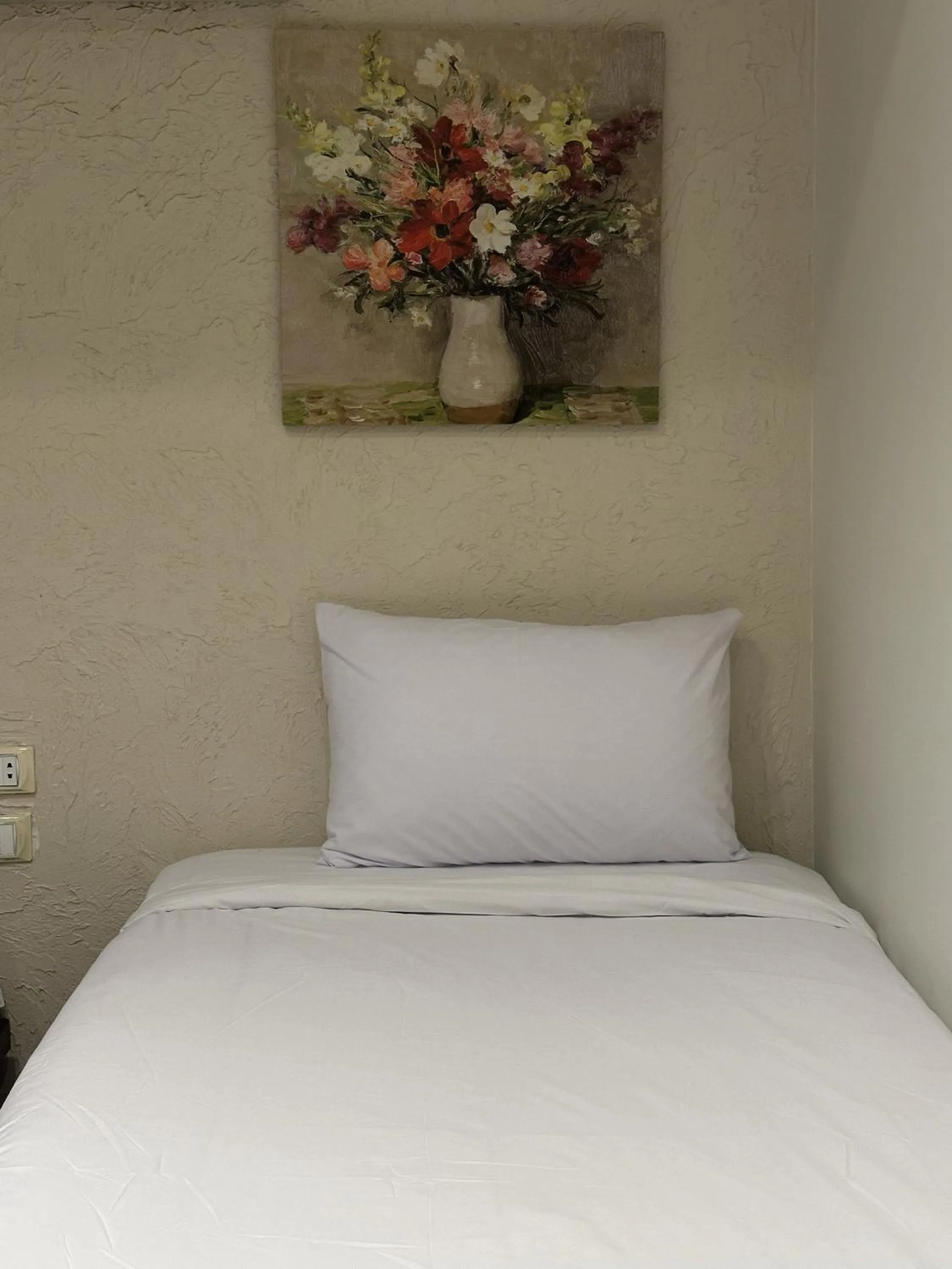 Bed in Giza Pyramids Inn