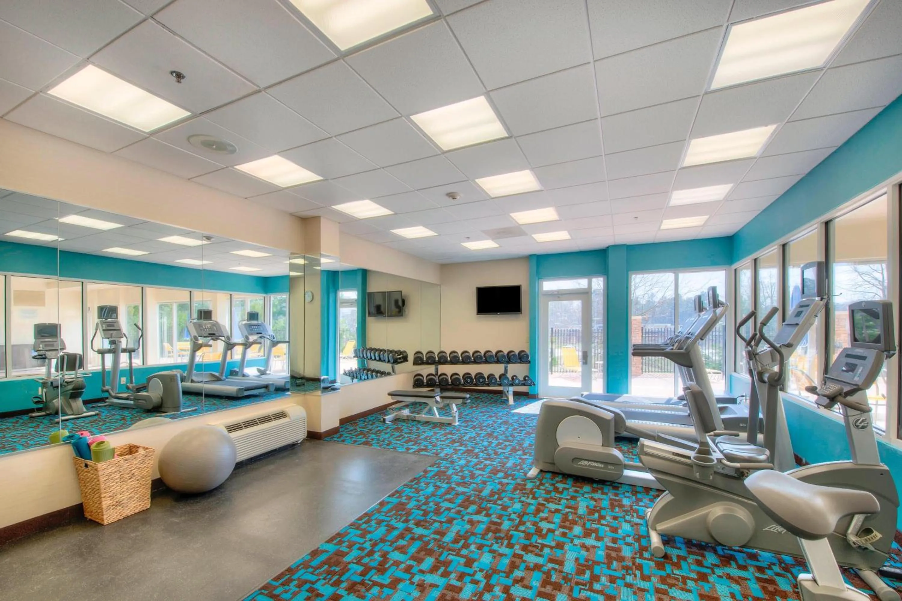 Fitness centre/facilities in Fairfield Inn and Suites by Marriott Durham Southpoint