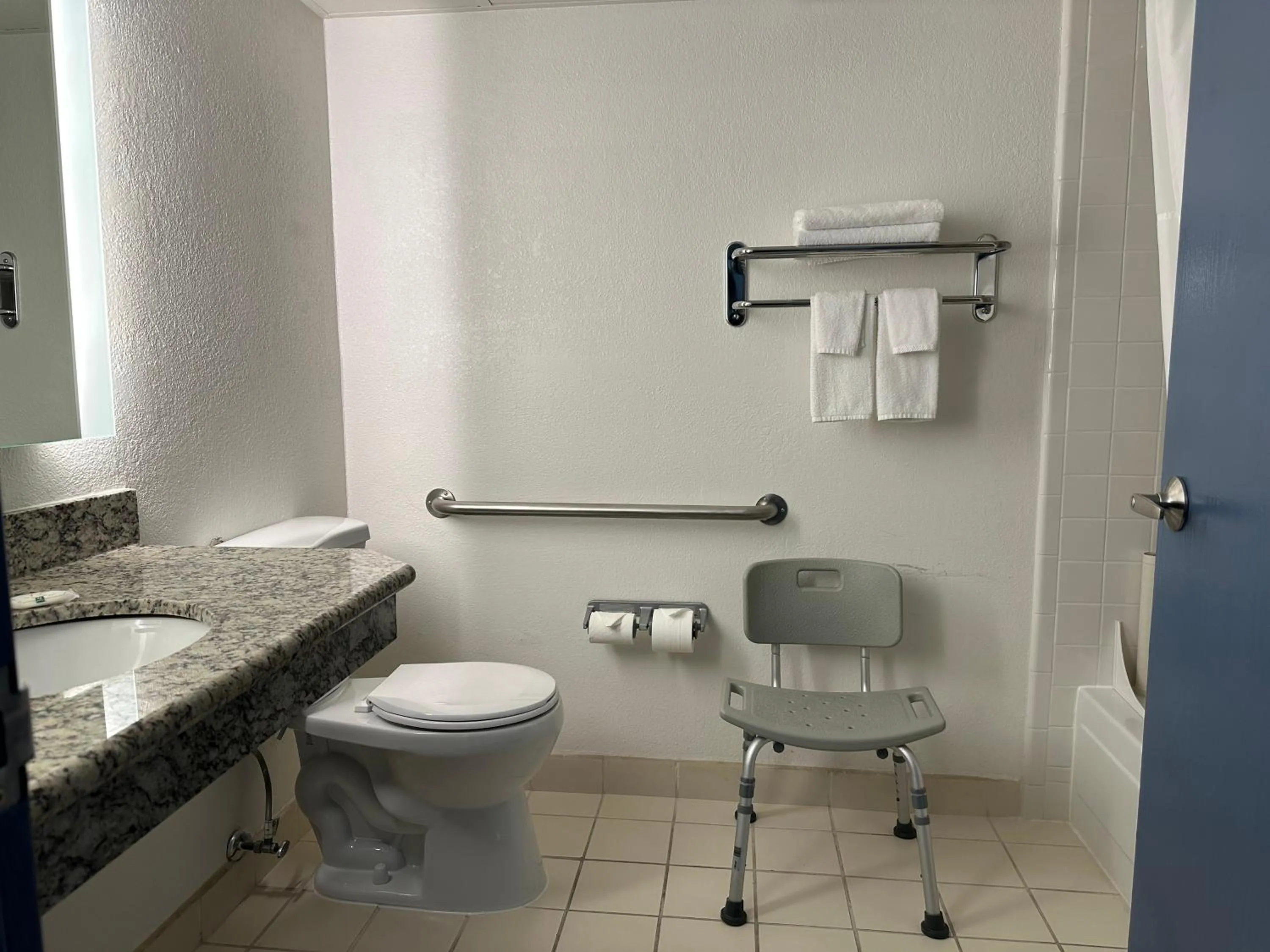 Quality Inn & Suites Everett