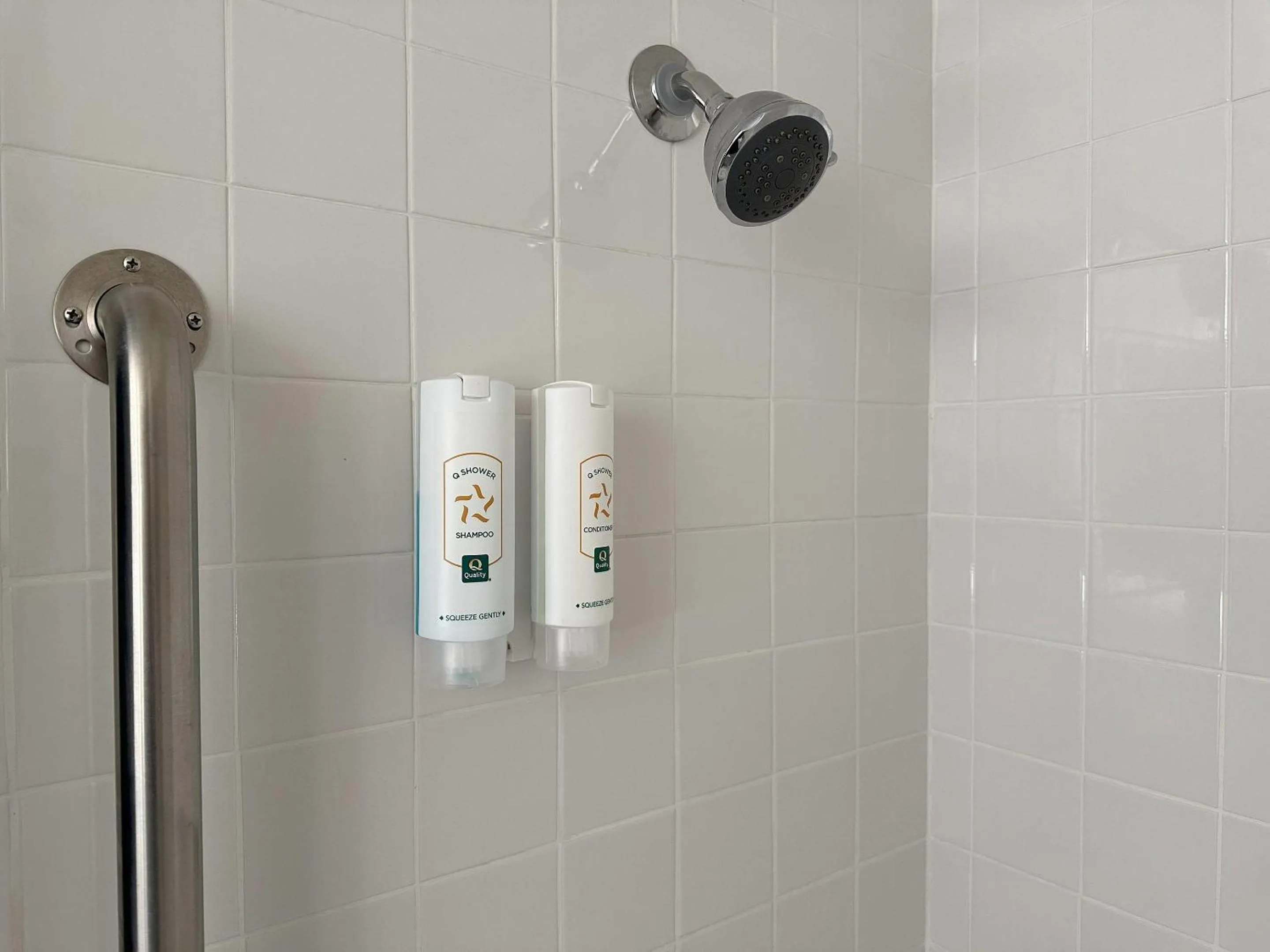 Queen Room with Two Queen Beds in Quality Inn & Suites Everett