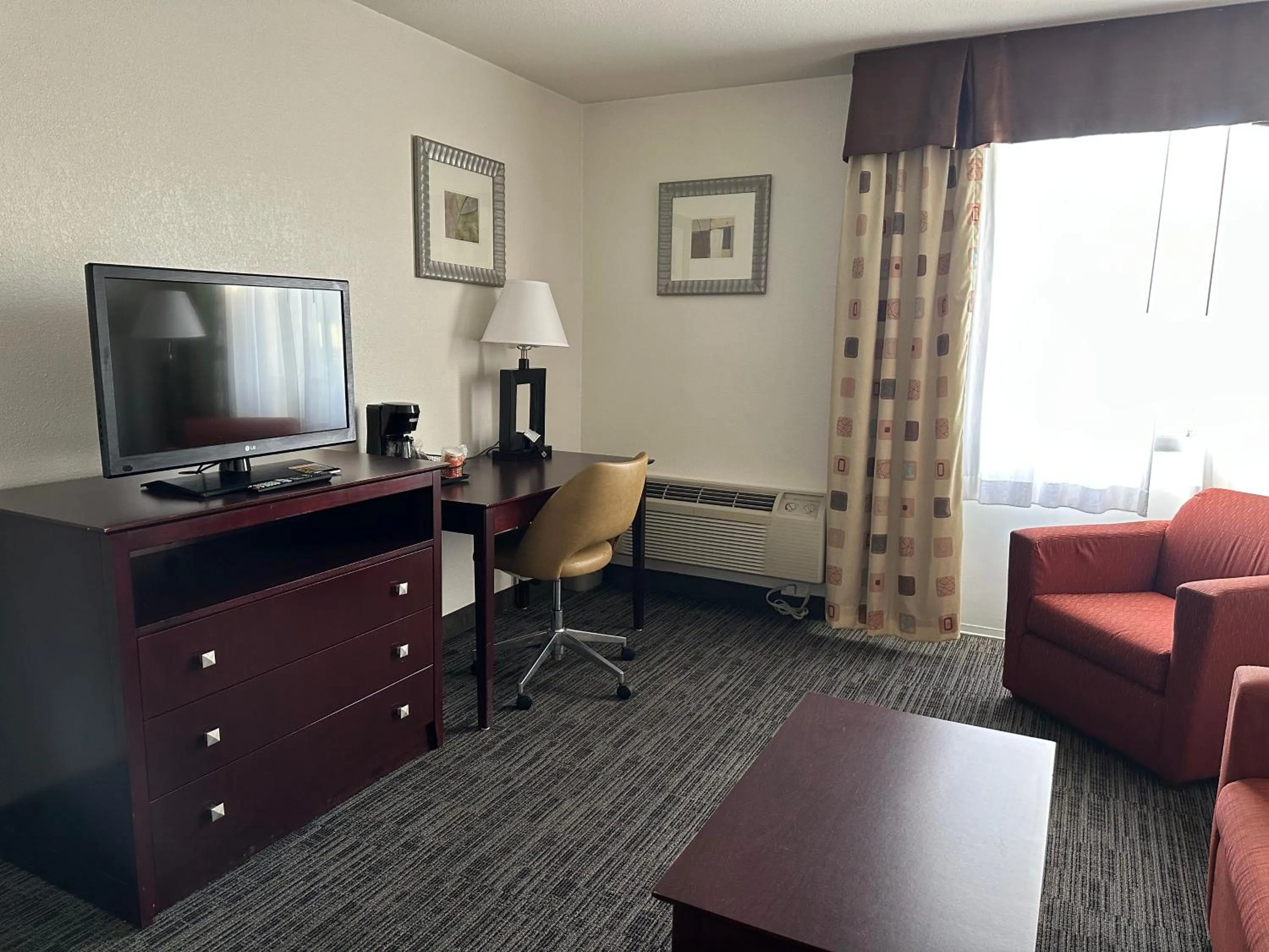 Quality Inn & Suites Everett