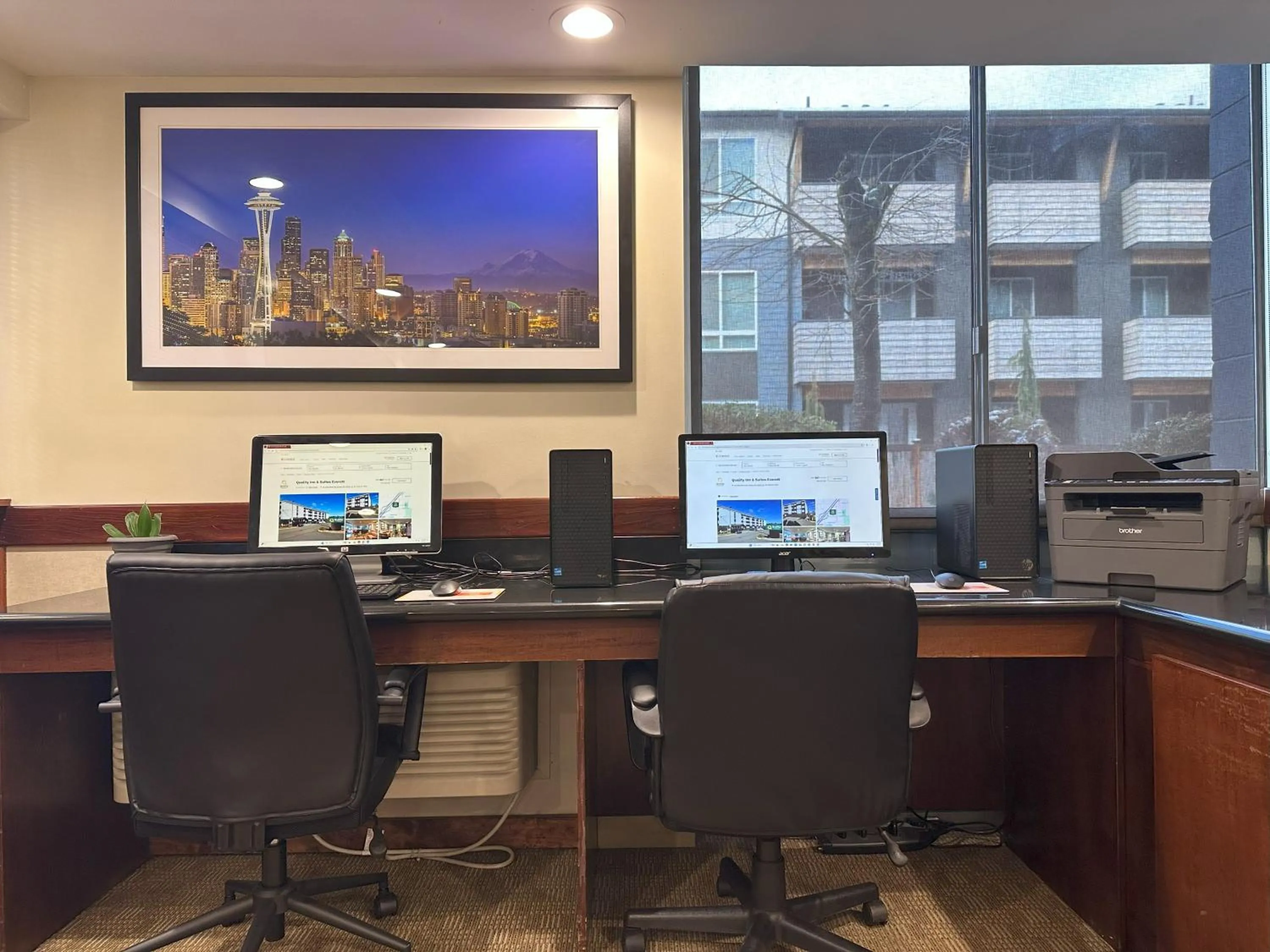 Business facilities in Quality Inn & Suites Everett