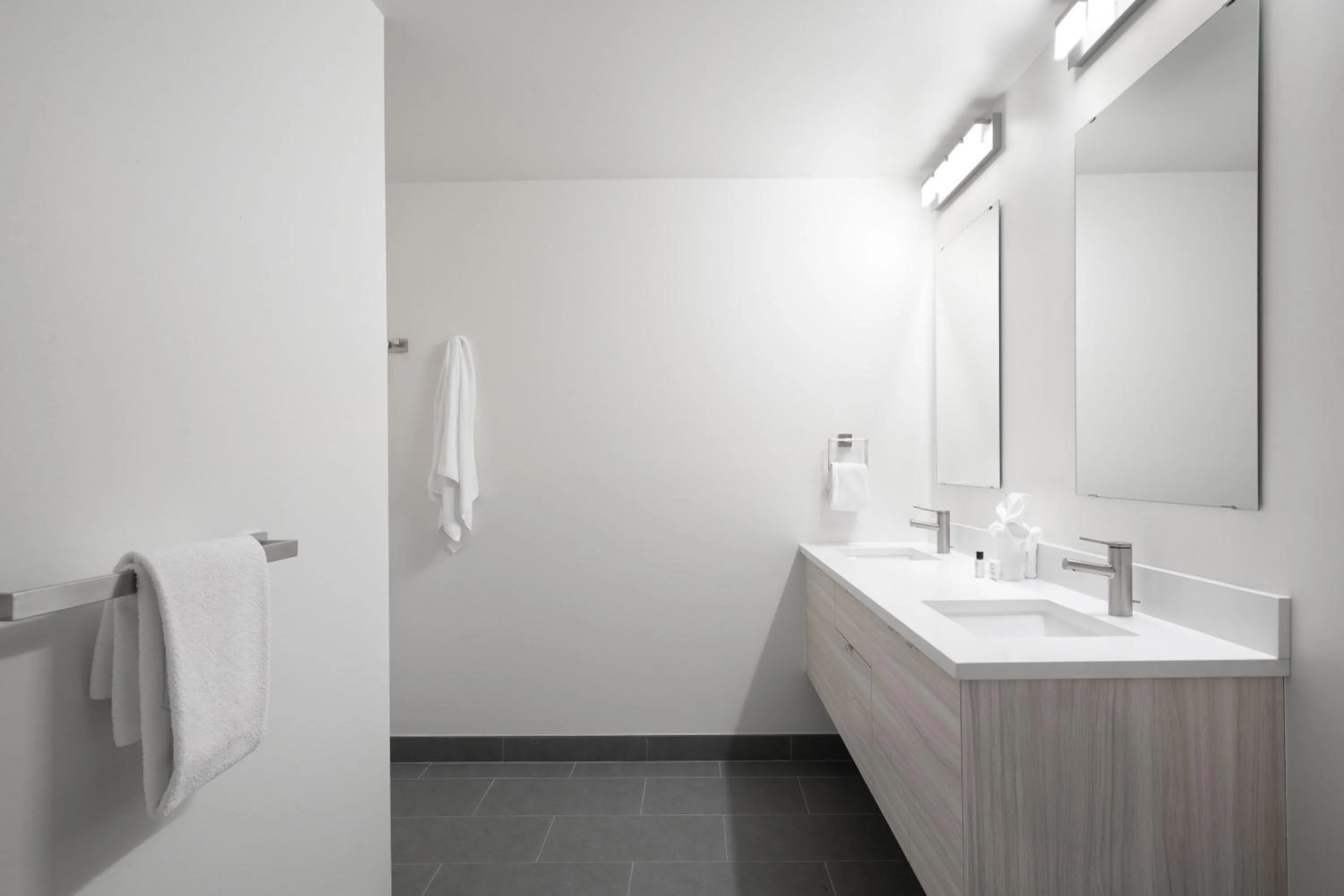 Bathroom in The Woodrun Lodge by Whiski Jack