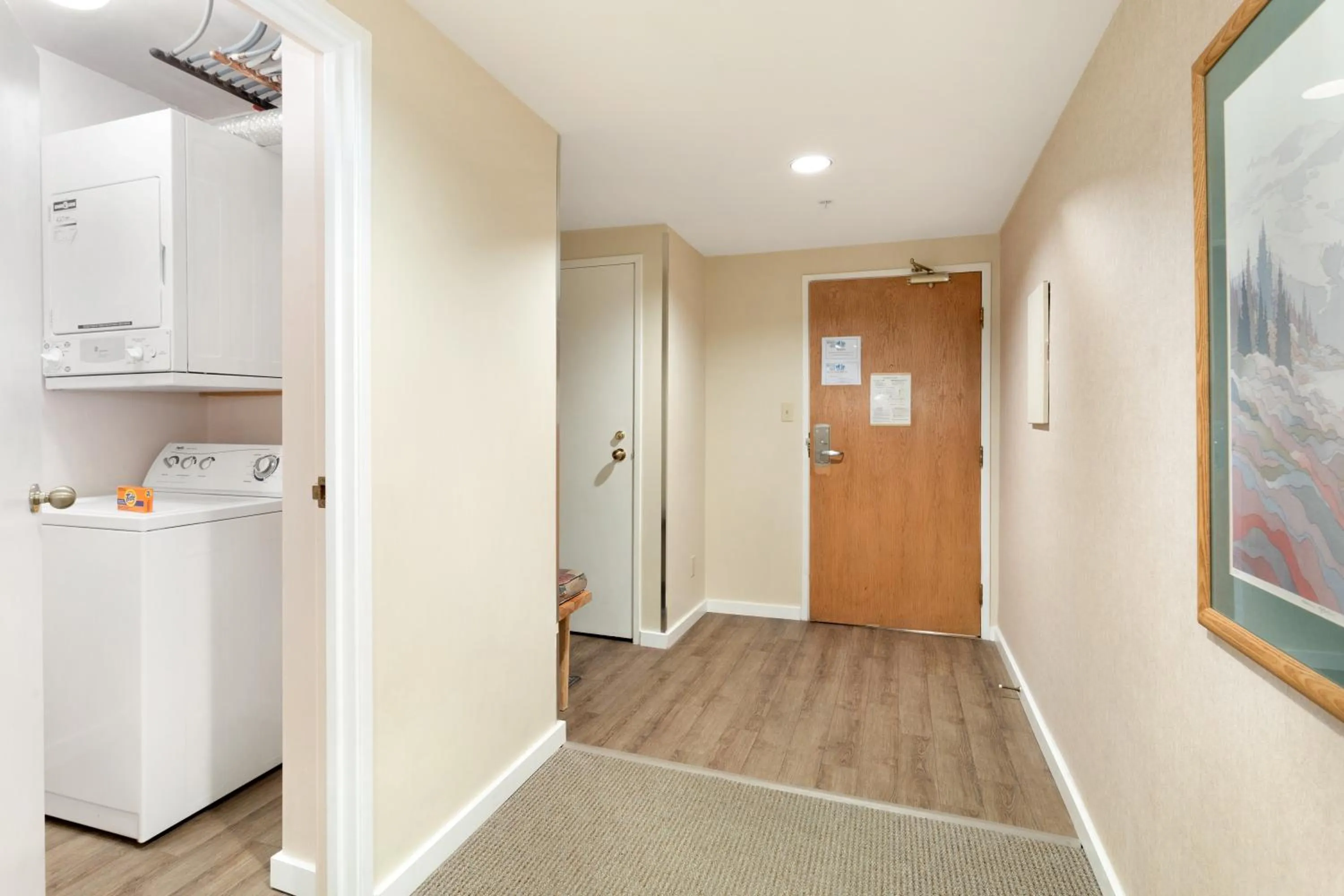 laundry in The Woodrun Lodge by Whiski Jack