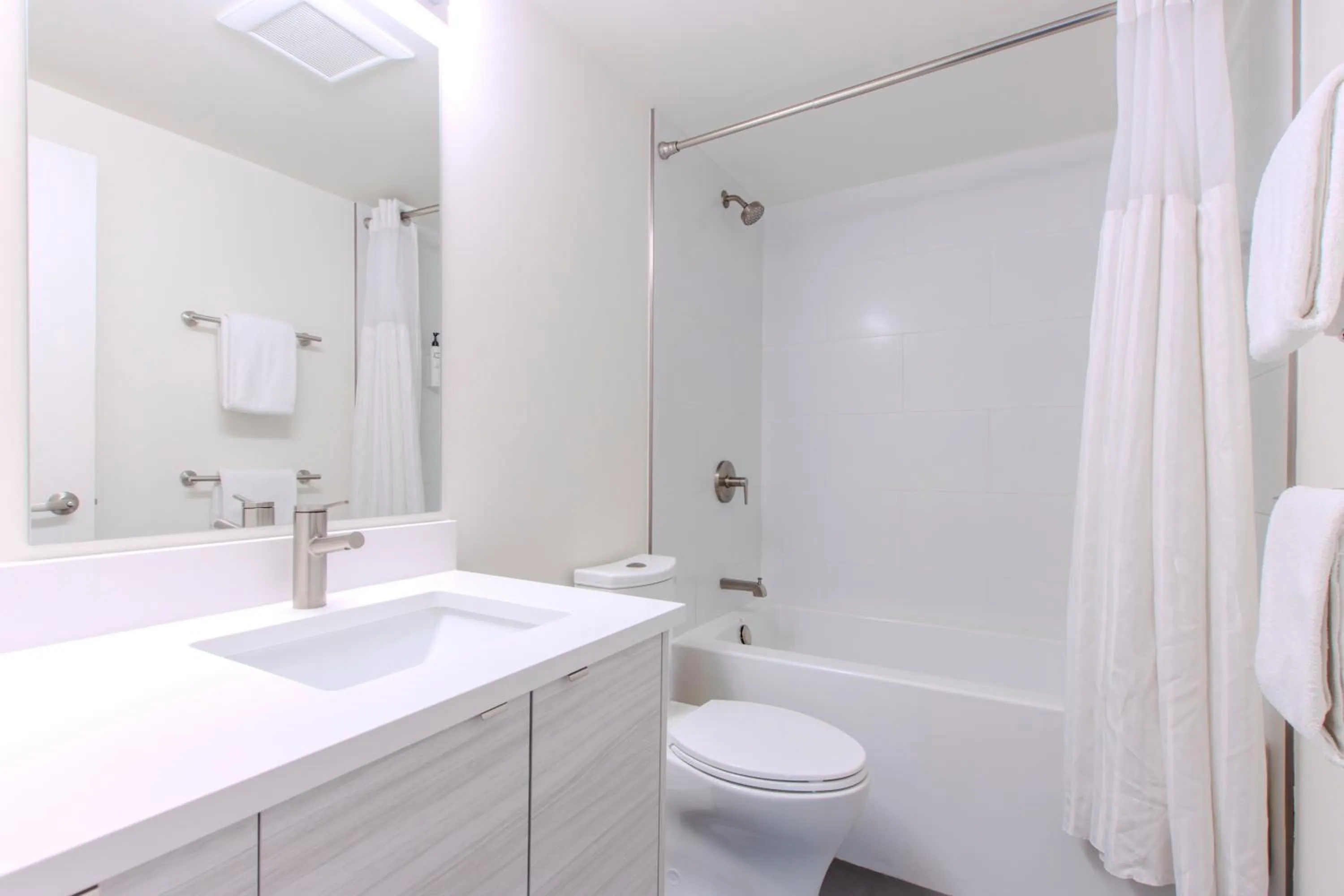 Bathroom in The Woodrun Lodge by Whiski Jack