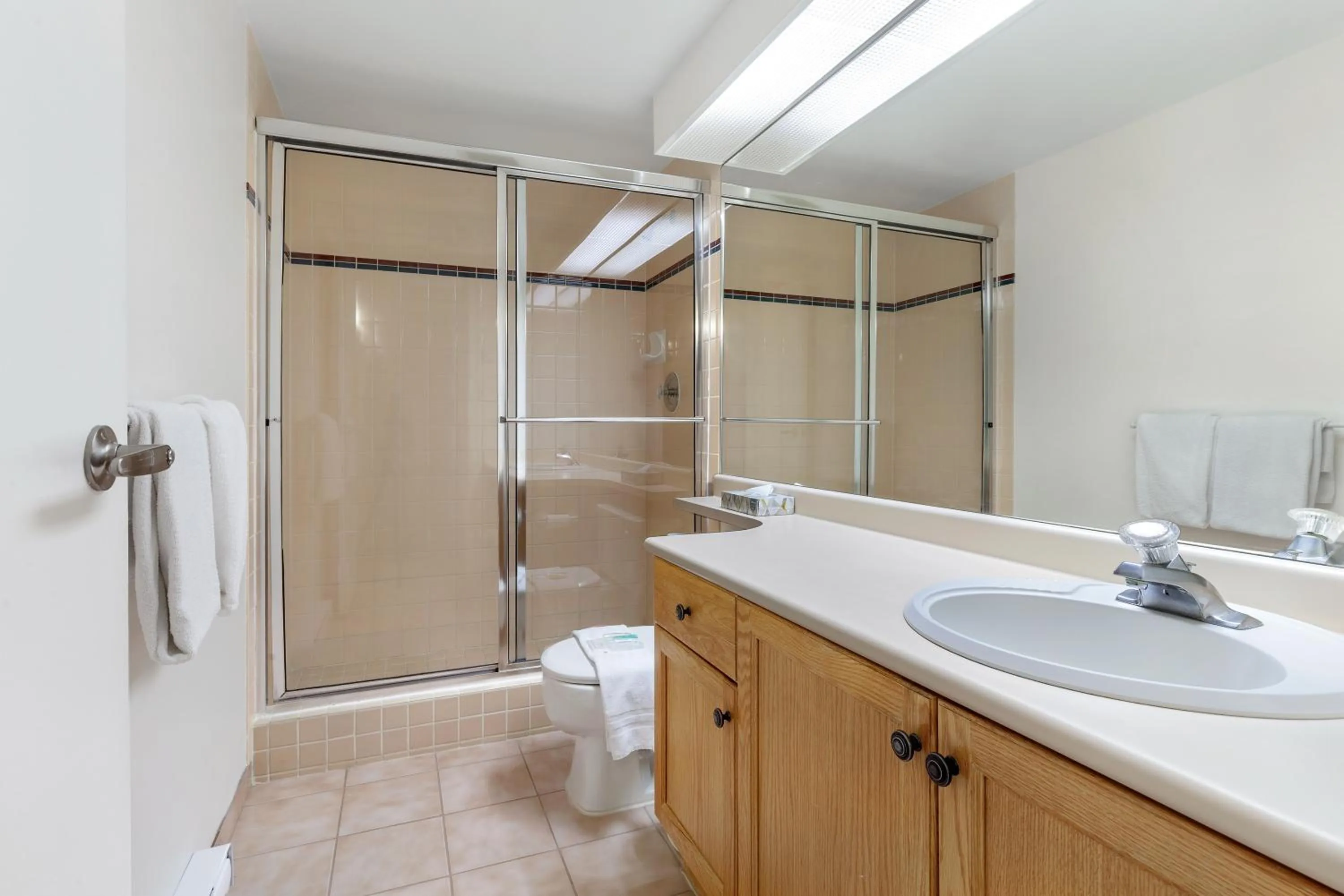 Bathroom in The Woodrun Lodge by Whiski Jack