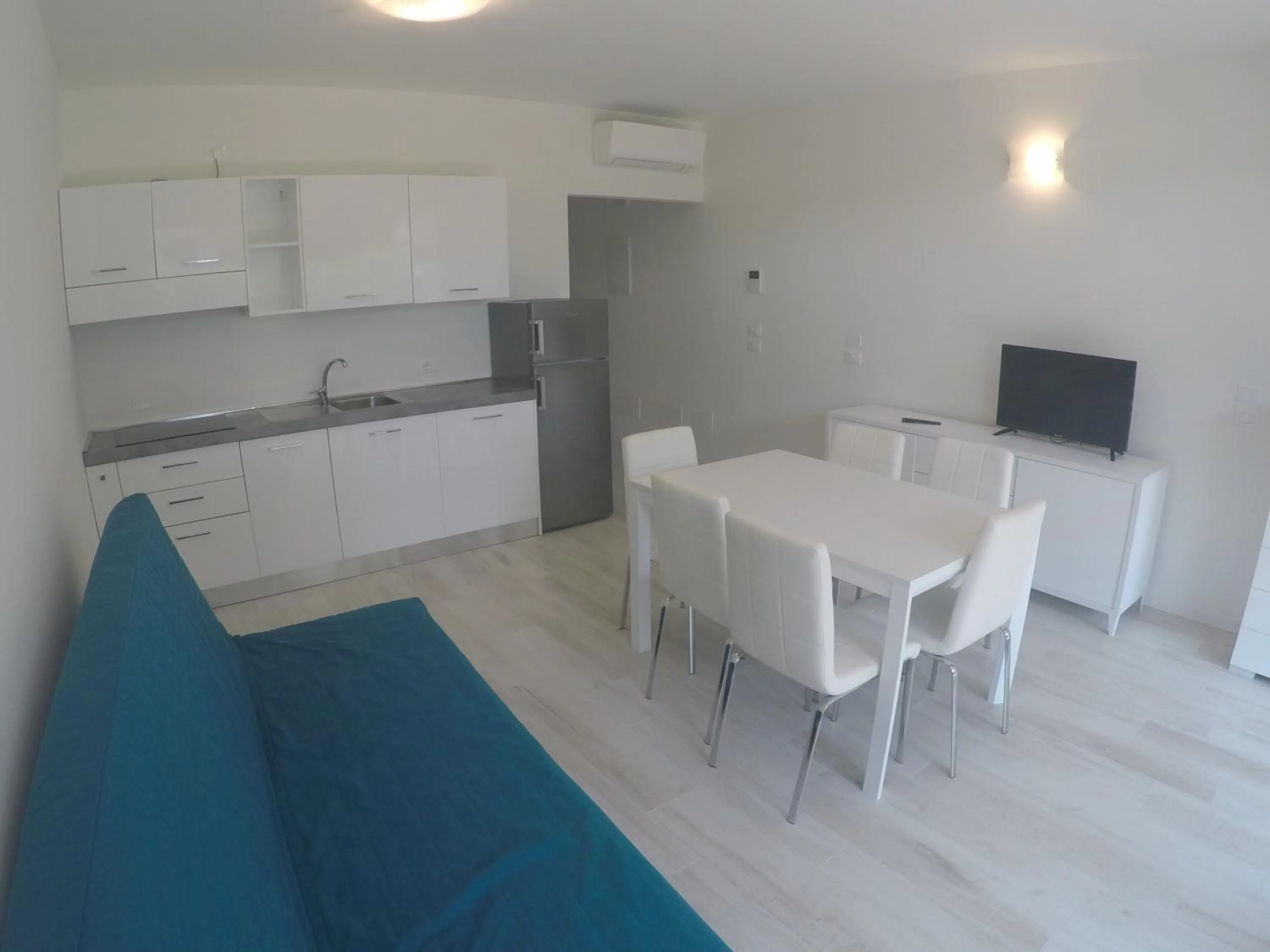 Kitchen or kitchenette in Mare Incanto - Agenzia Cocal