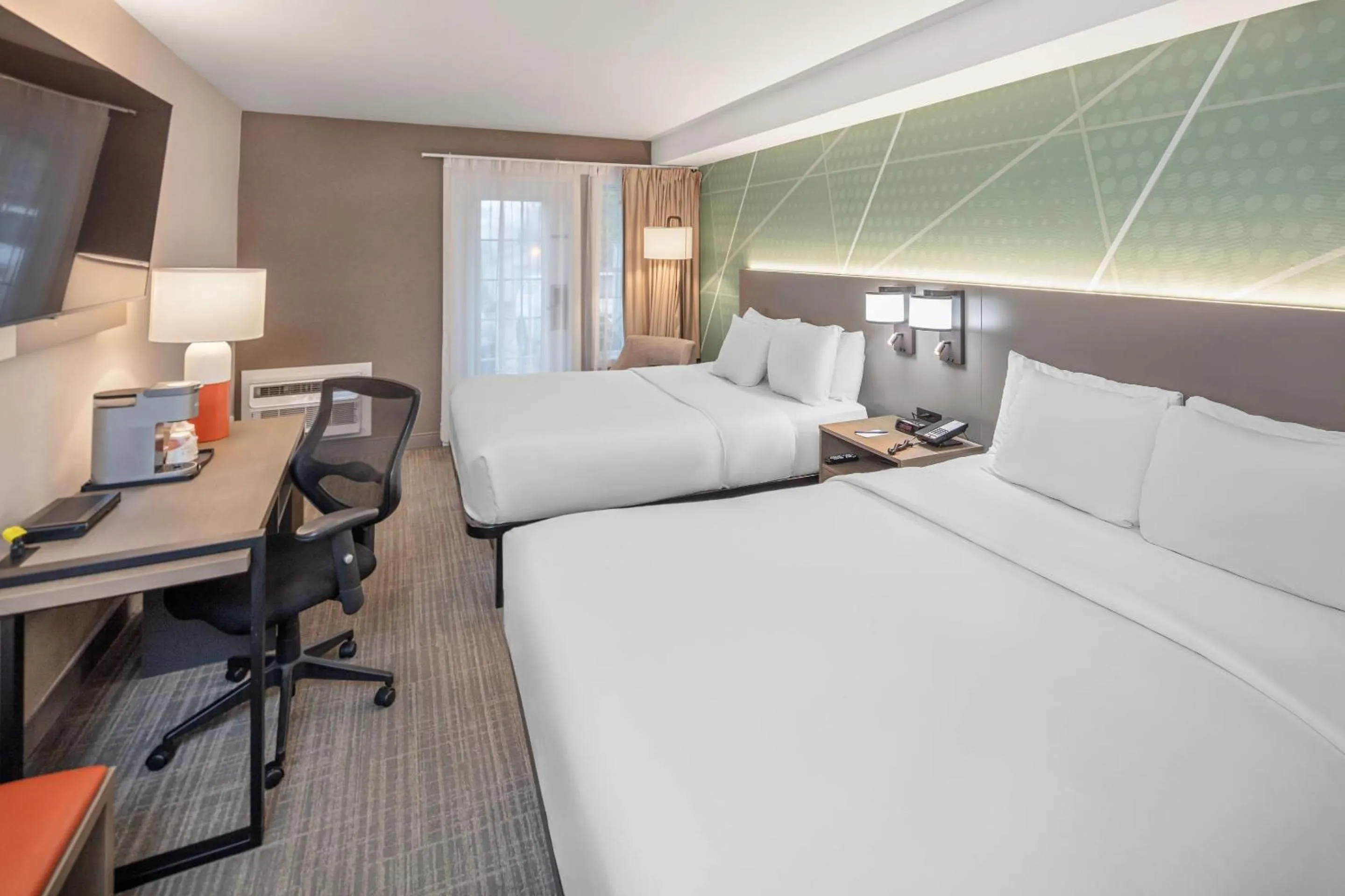 Bedroom, Bed in Comfort Inn