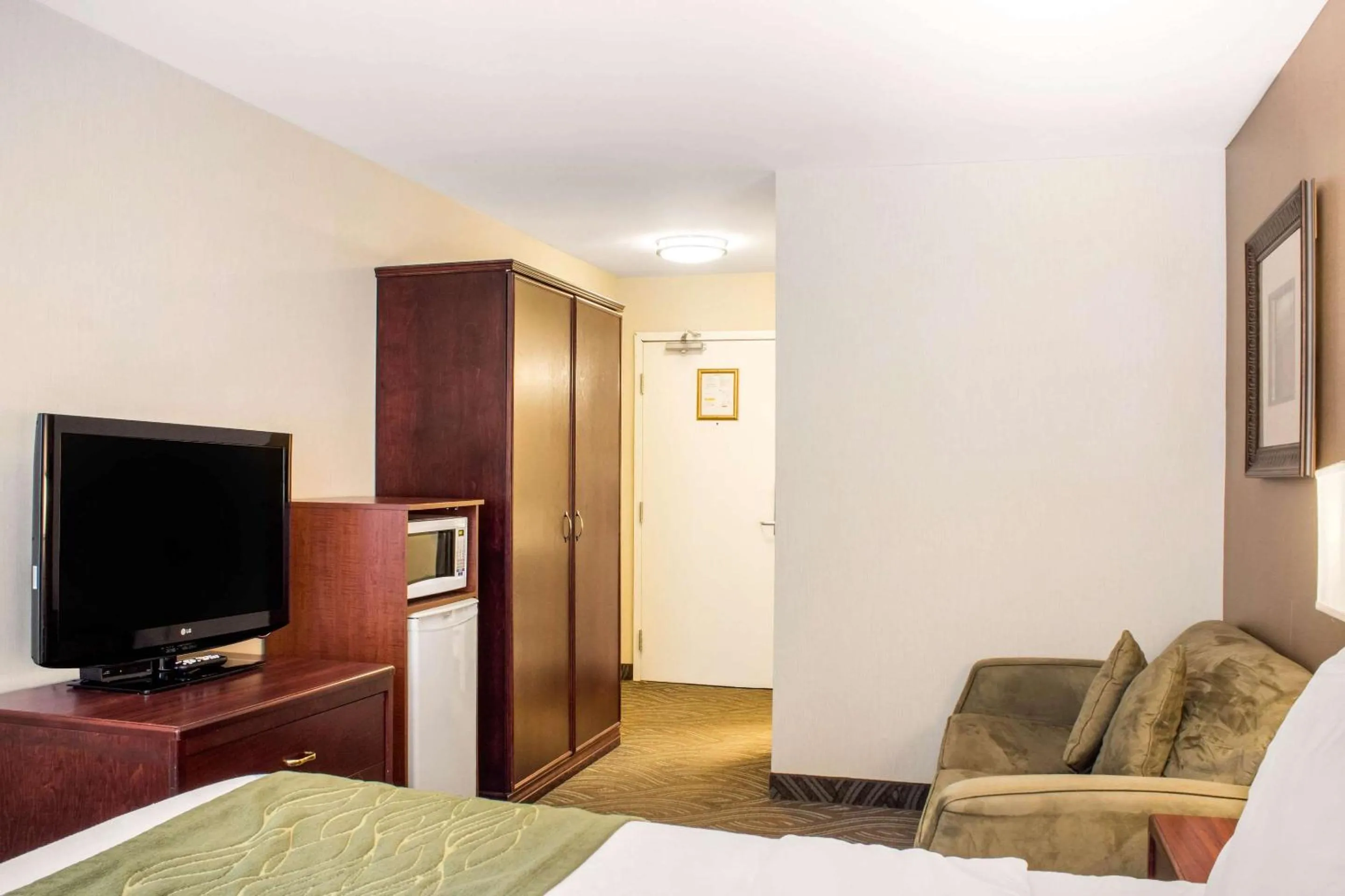 Bedroom, Bed in Comfort Inn