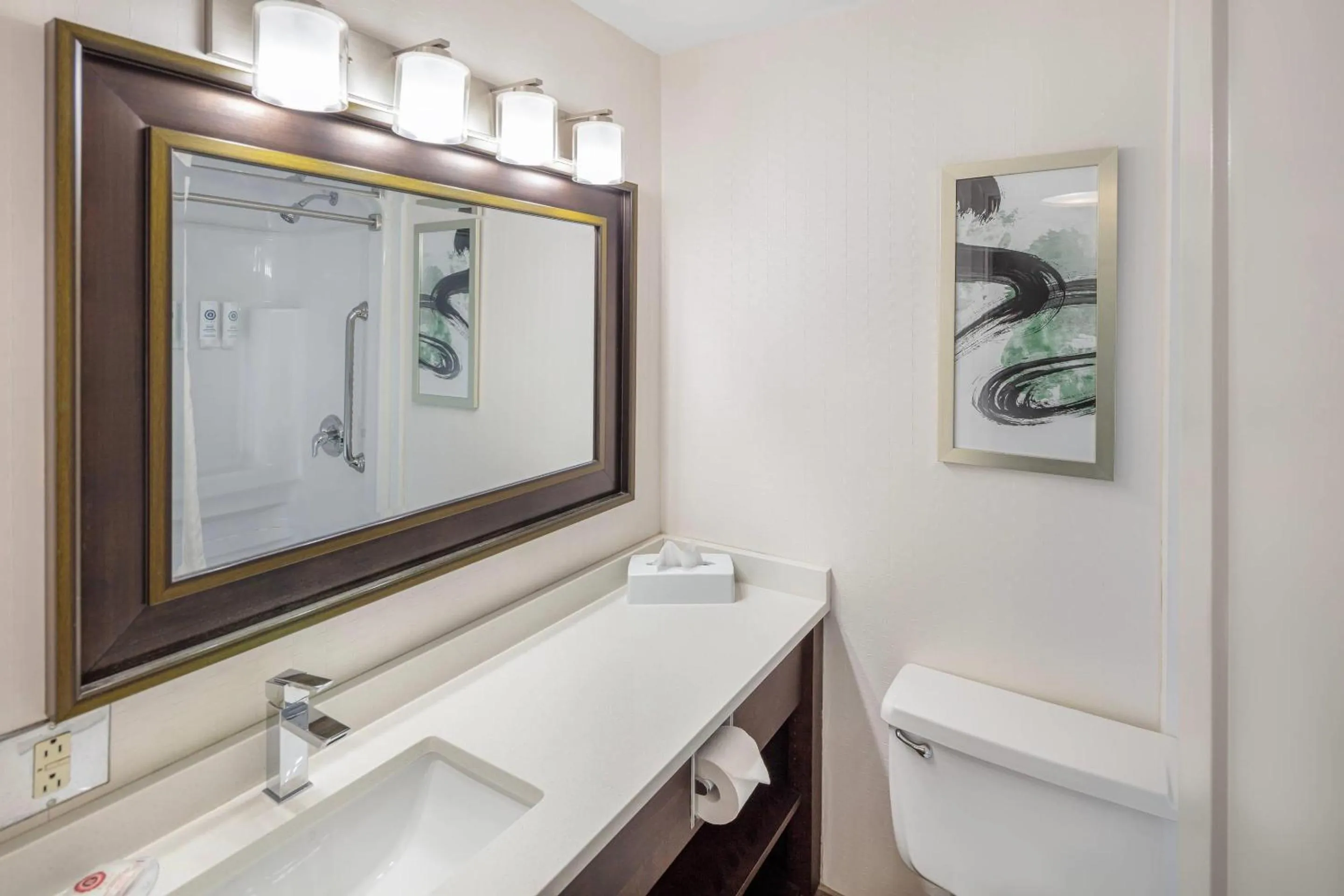 Bedroom in Comfort Inn