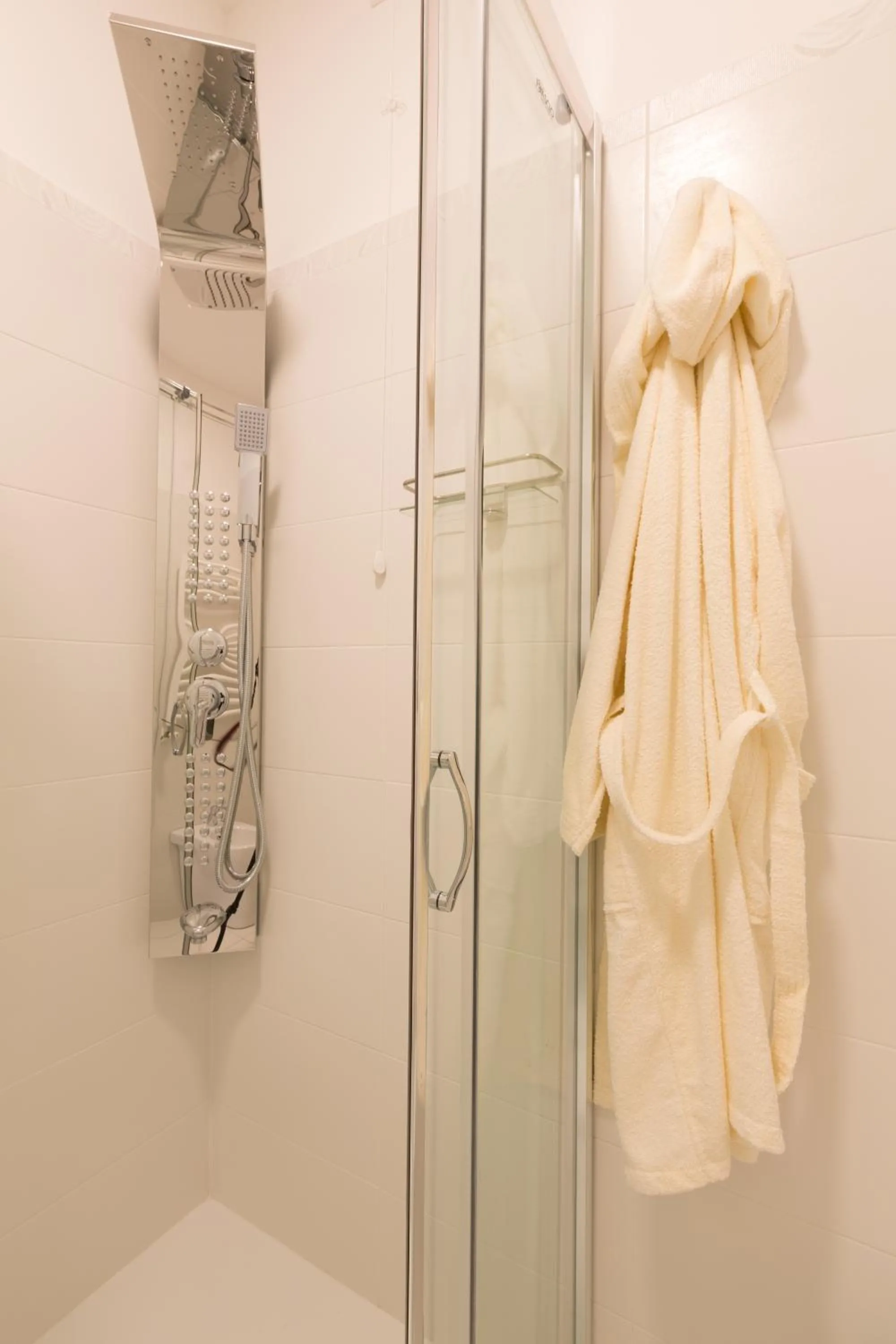 Bathroom in Residence Perla Verde