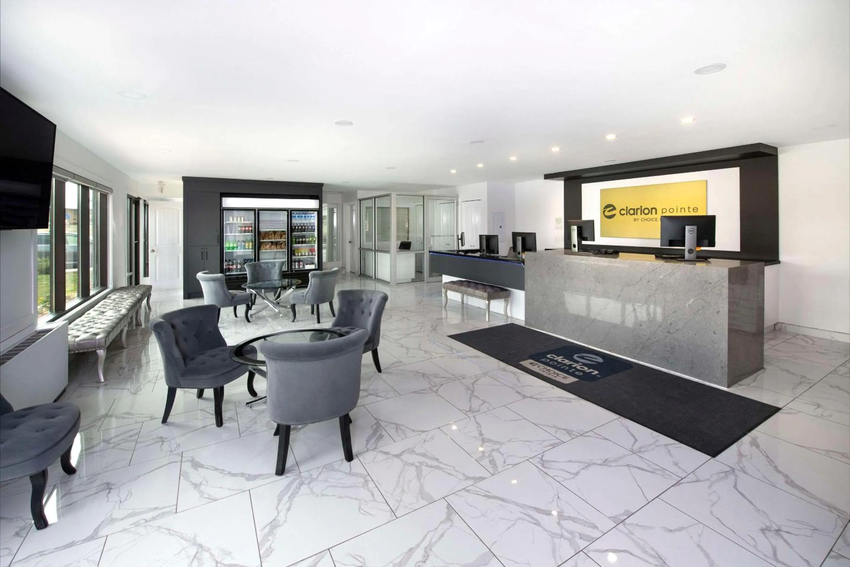 Lobby or reception in Clarion Pointe