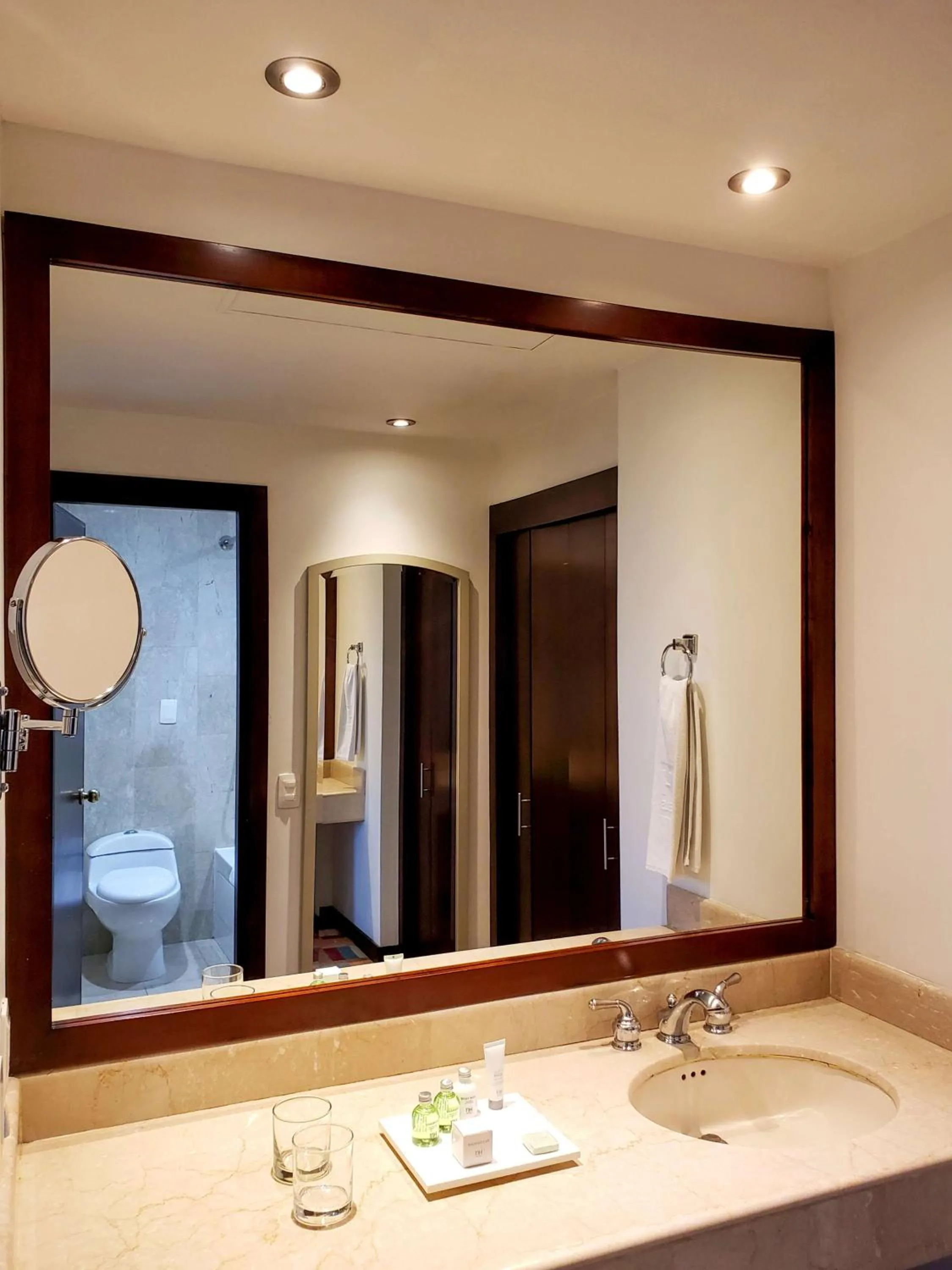 Bathroom in NH Cali Royal