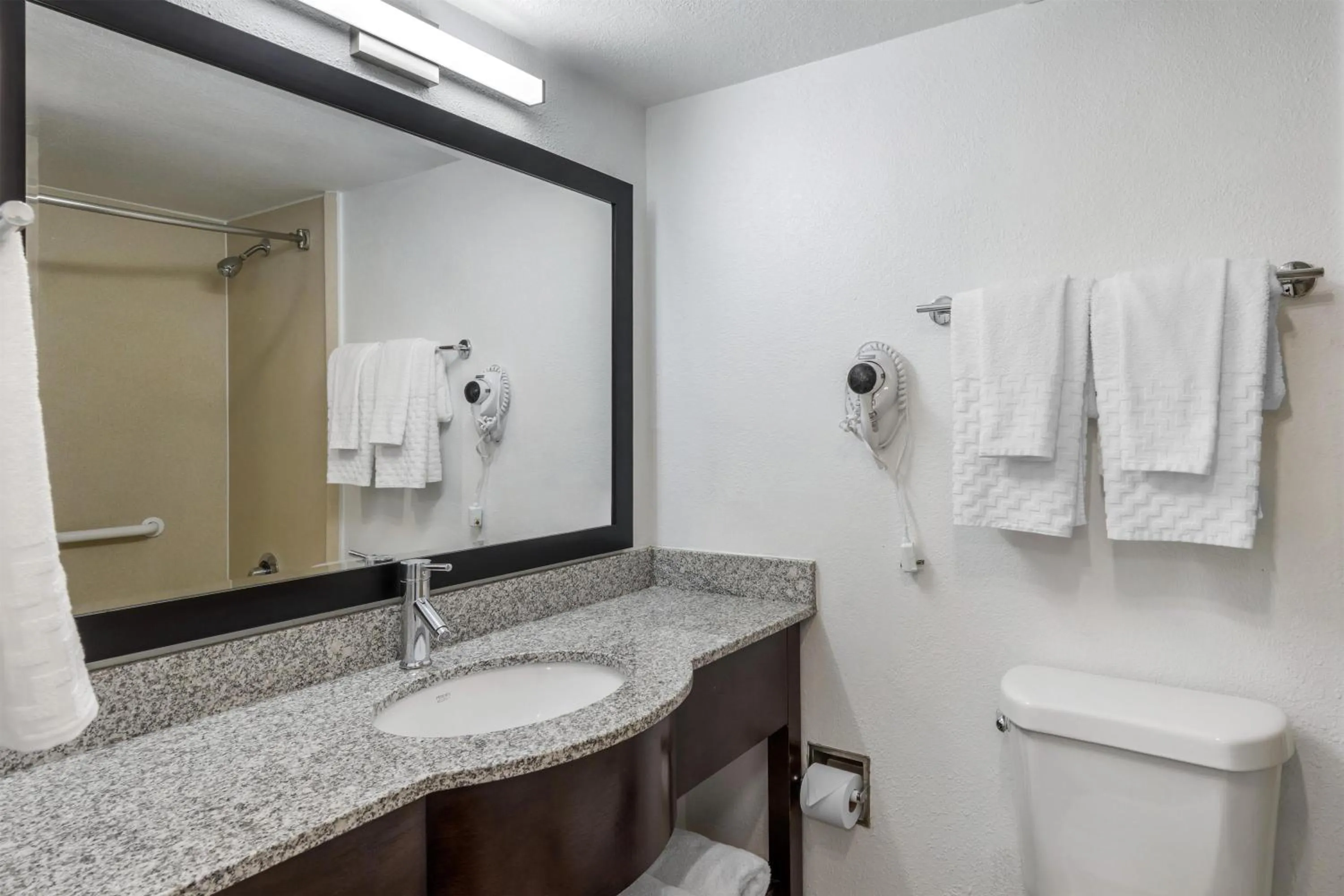 Bathroom in Best Western Palm Beach Lakes