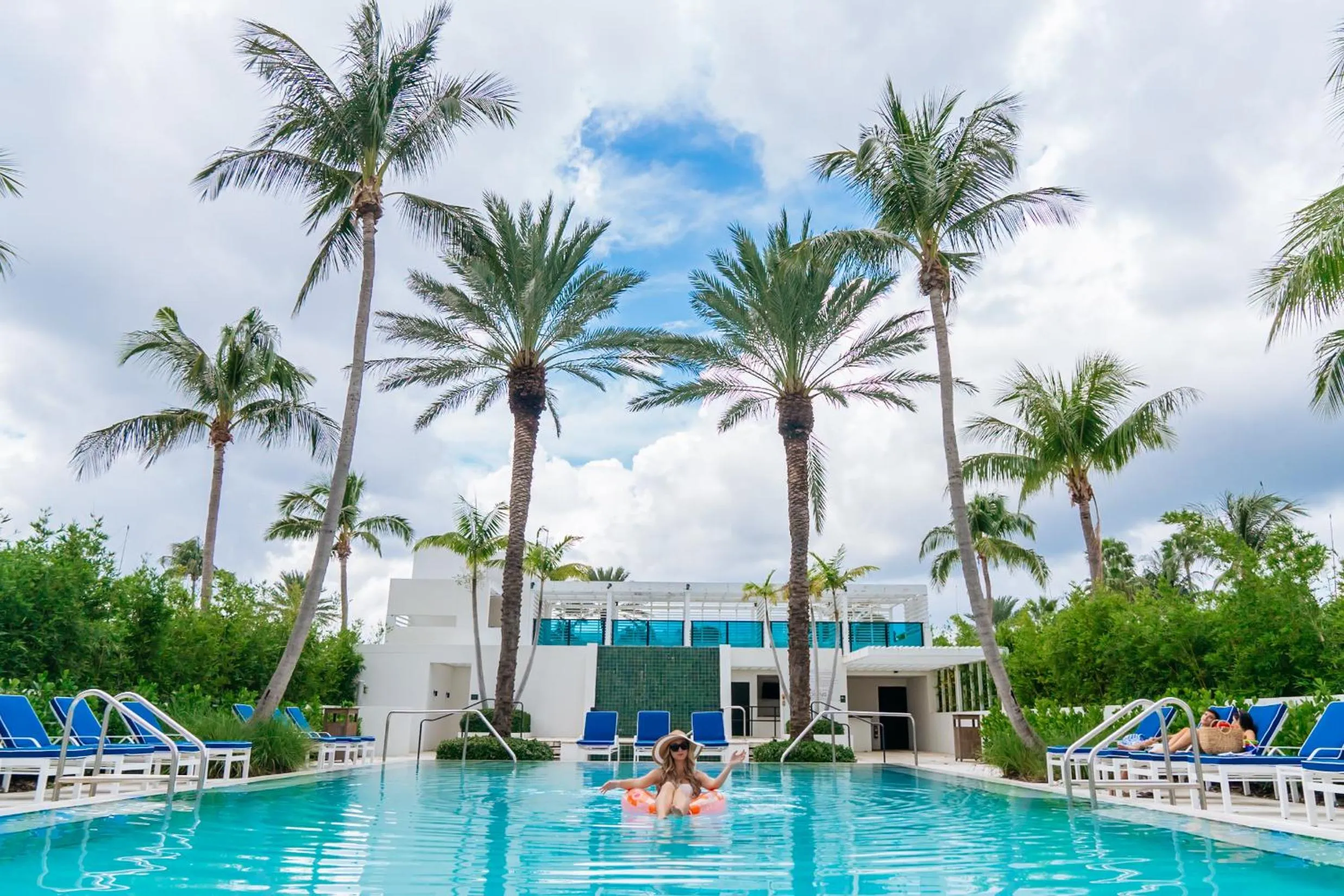 Swimming pool in Tideline Palm Beach Ocean Resort and Spa