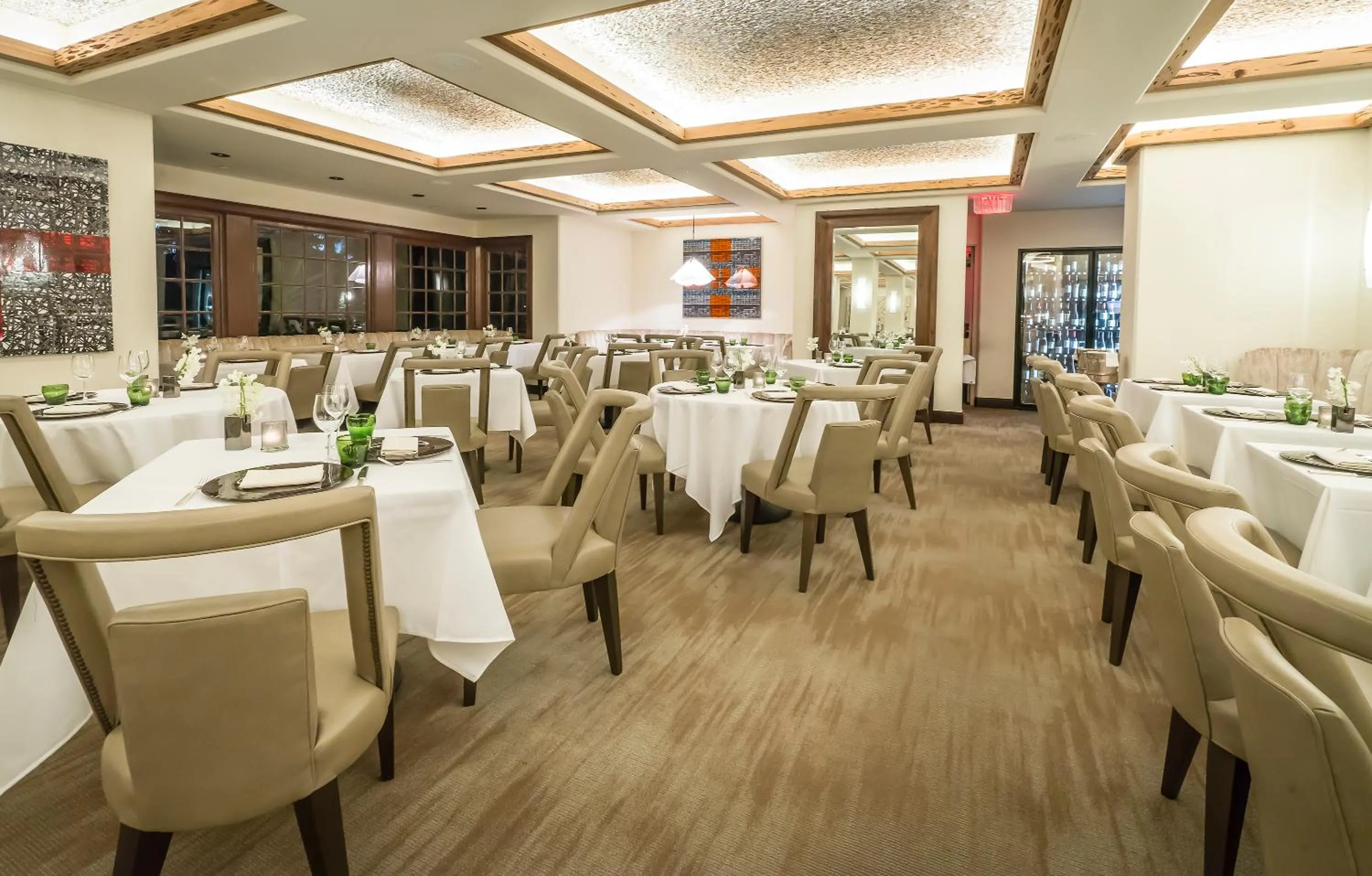 Restaurant/places to eat in The Brazilian Court Hotel