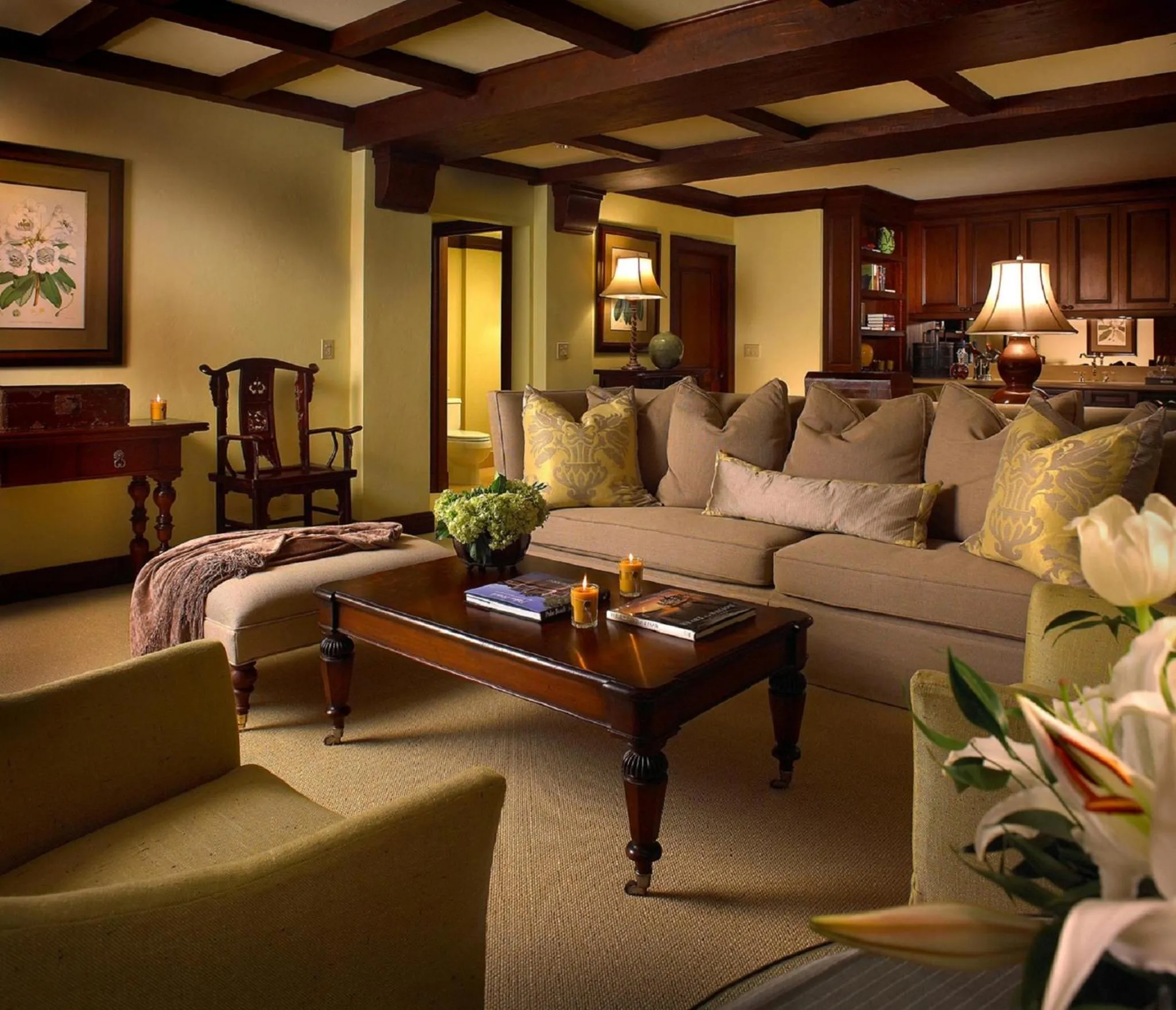Living room in The Brazilian Court Hotel