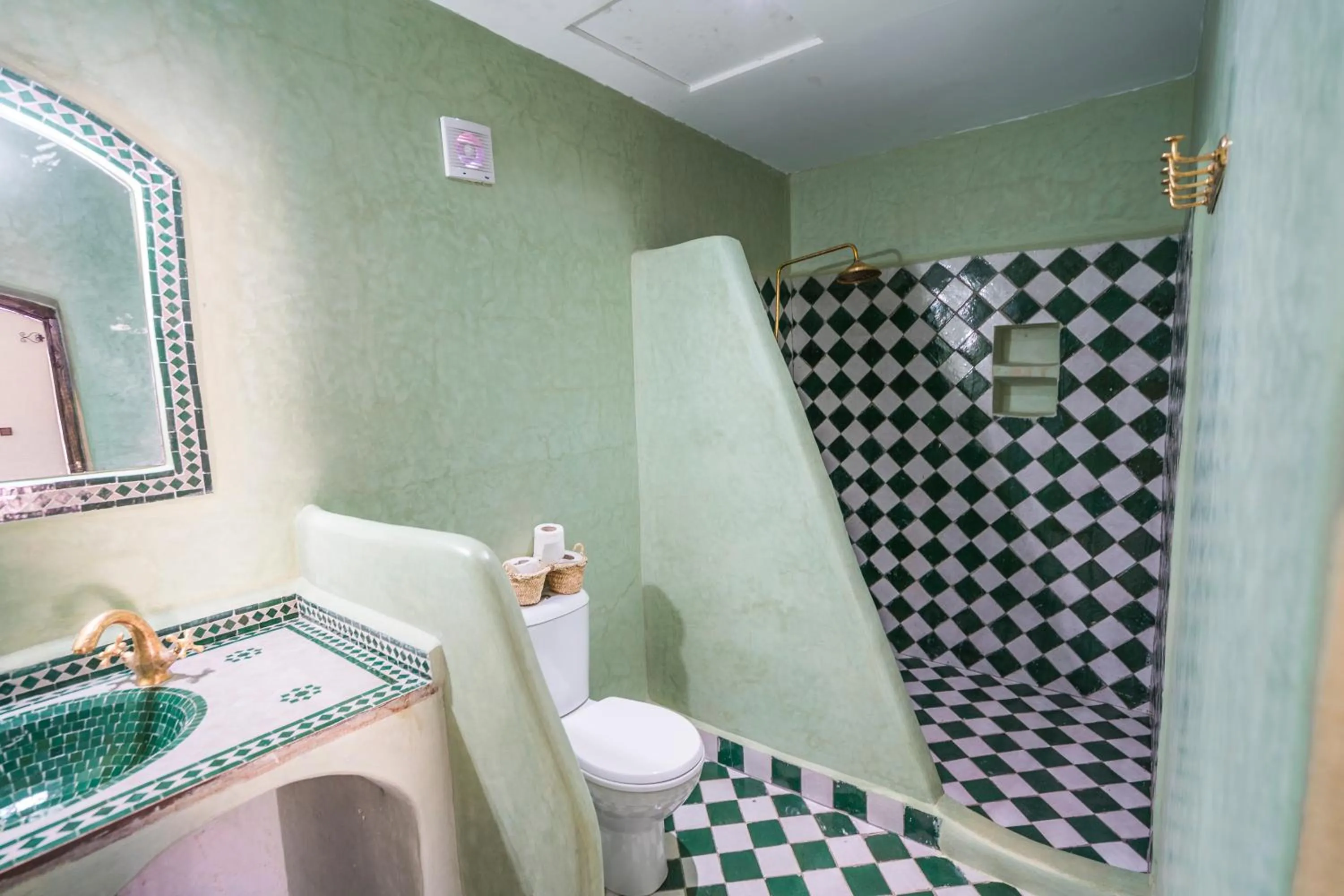 Bathroom in Paradis Touareg