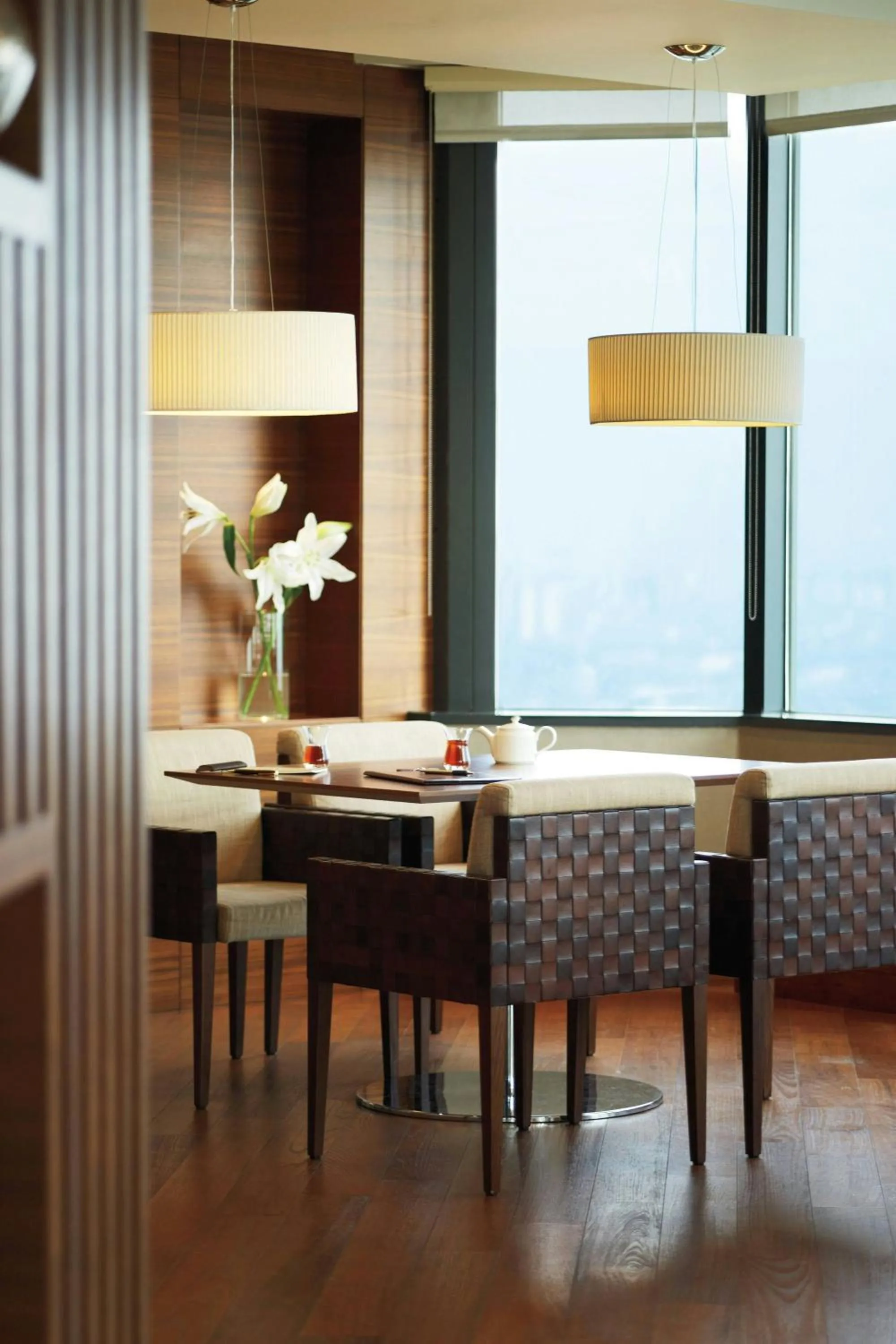 Lounge or bar in Sheraton Istanbul Atakoy Hotel