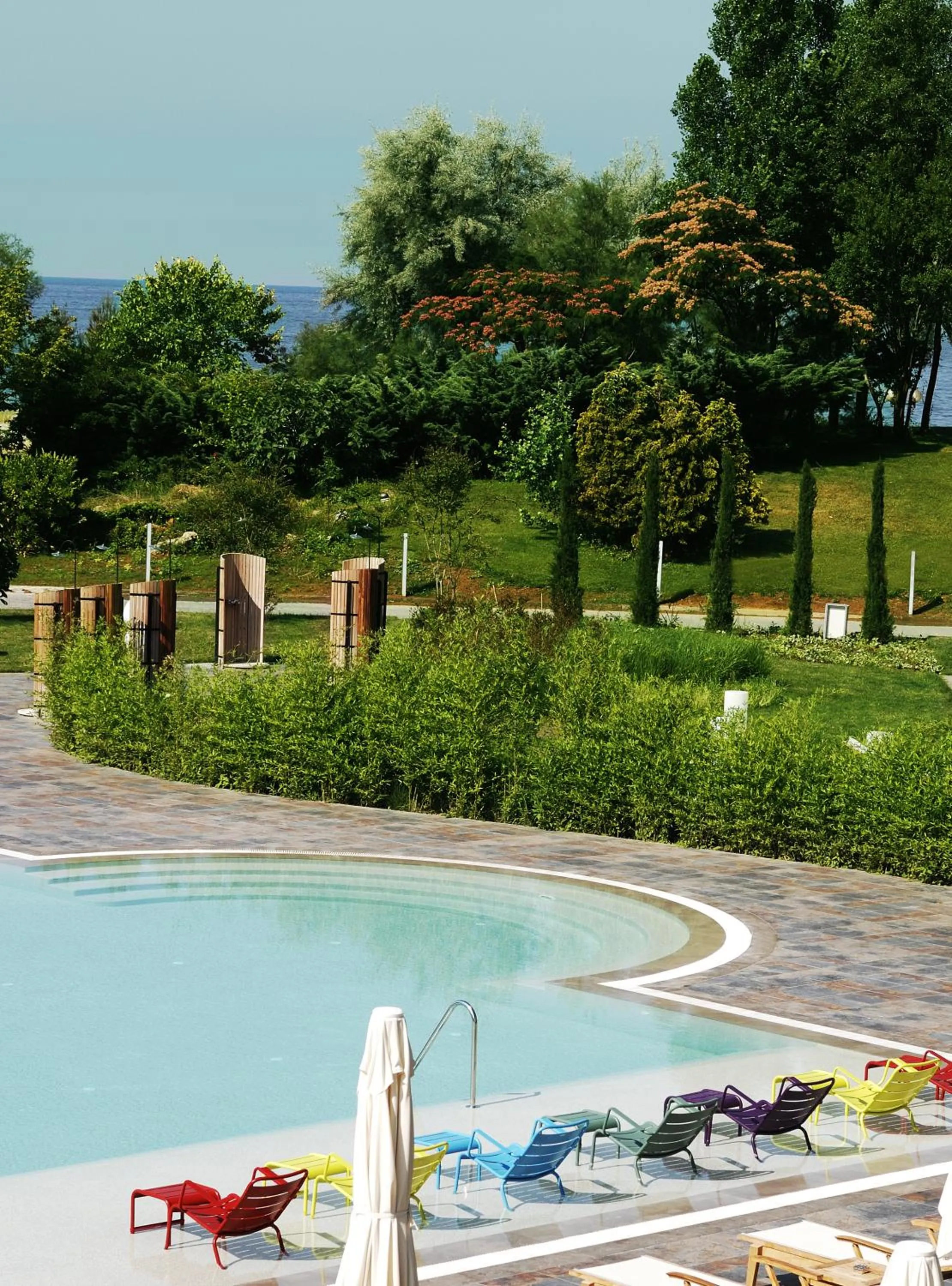 Swimming pool in Sheraton Istanbul Atakoy Hotel