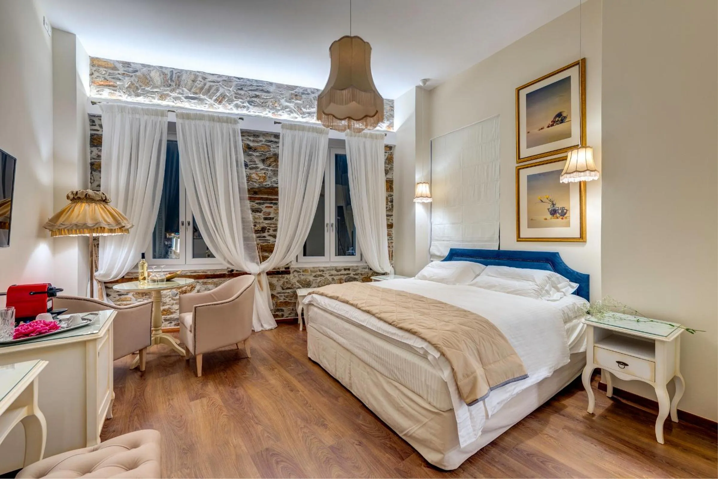 Photo of the whole room, Bed in 1844 Suites Syros