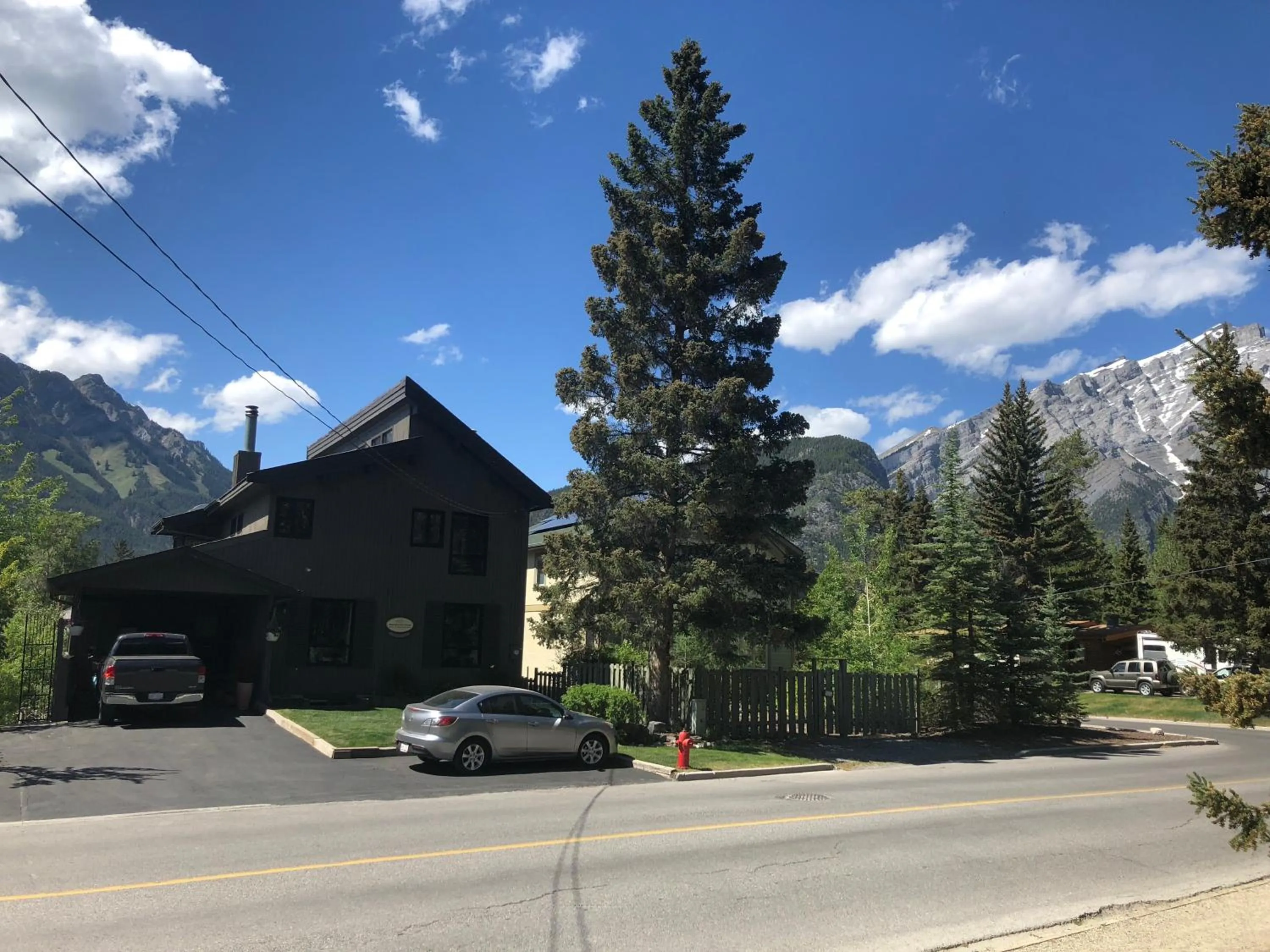 Property building in Mountain View Bed & Breakfast