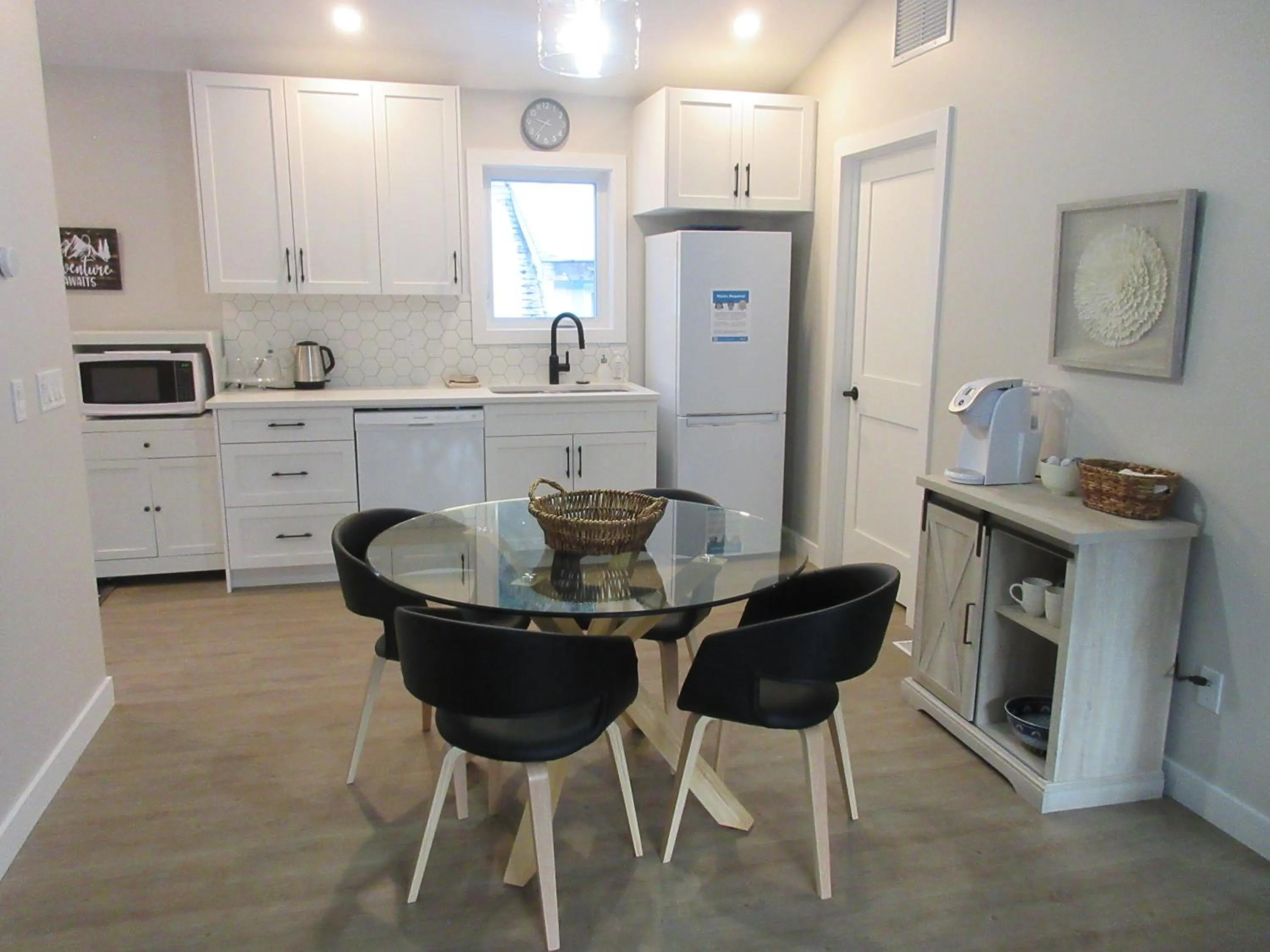 Communal lounge/ TV room in Mountain View Bed & Breakfast