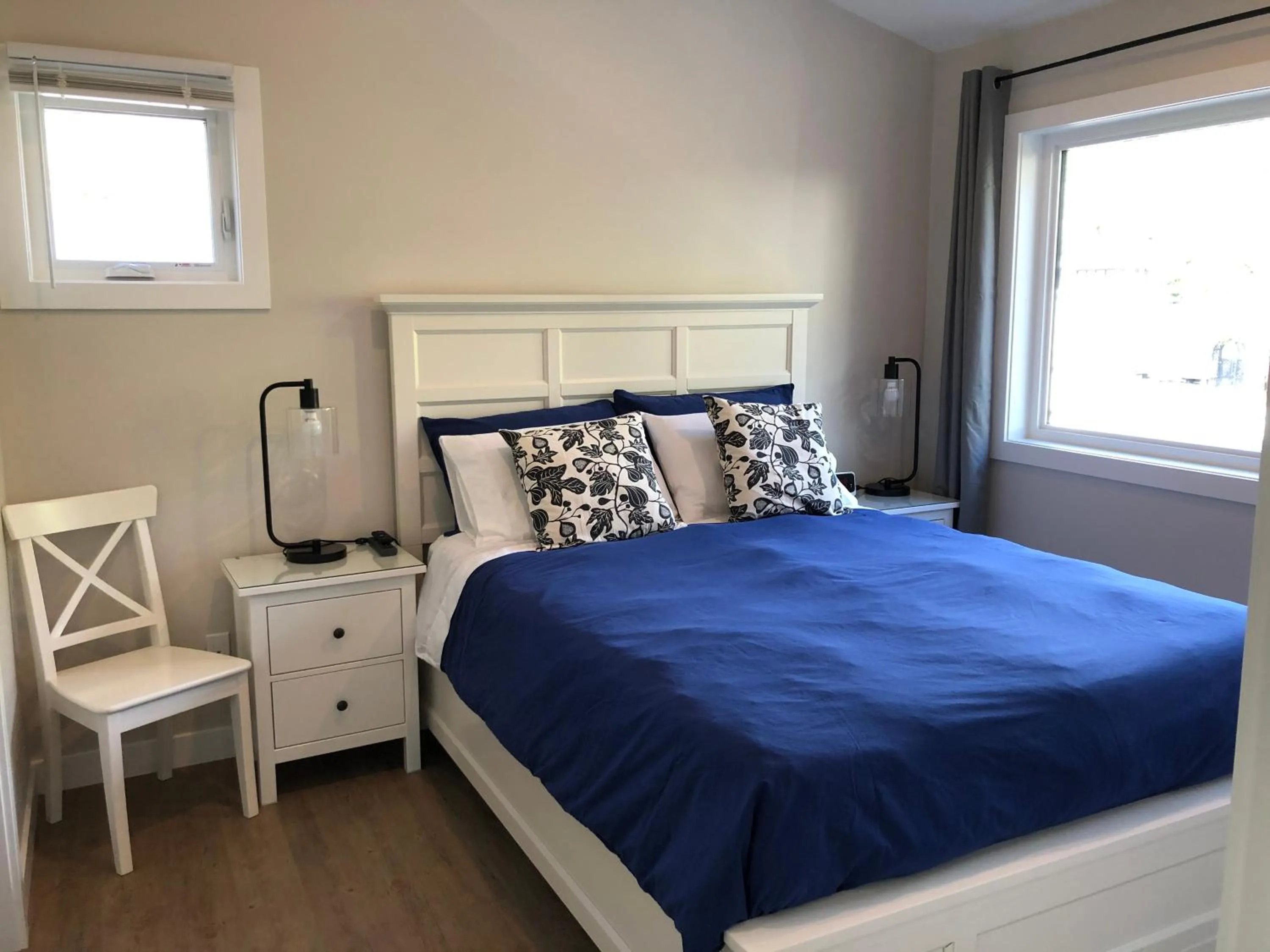 Bedroom, Bed in Mountain View Bed & Breakfast