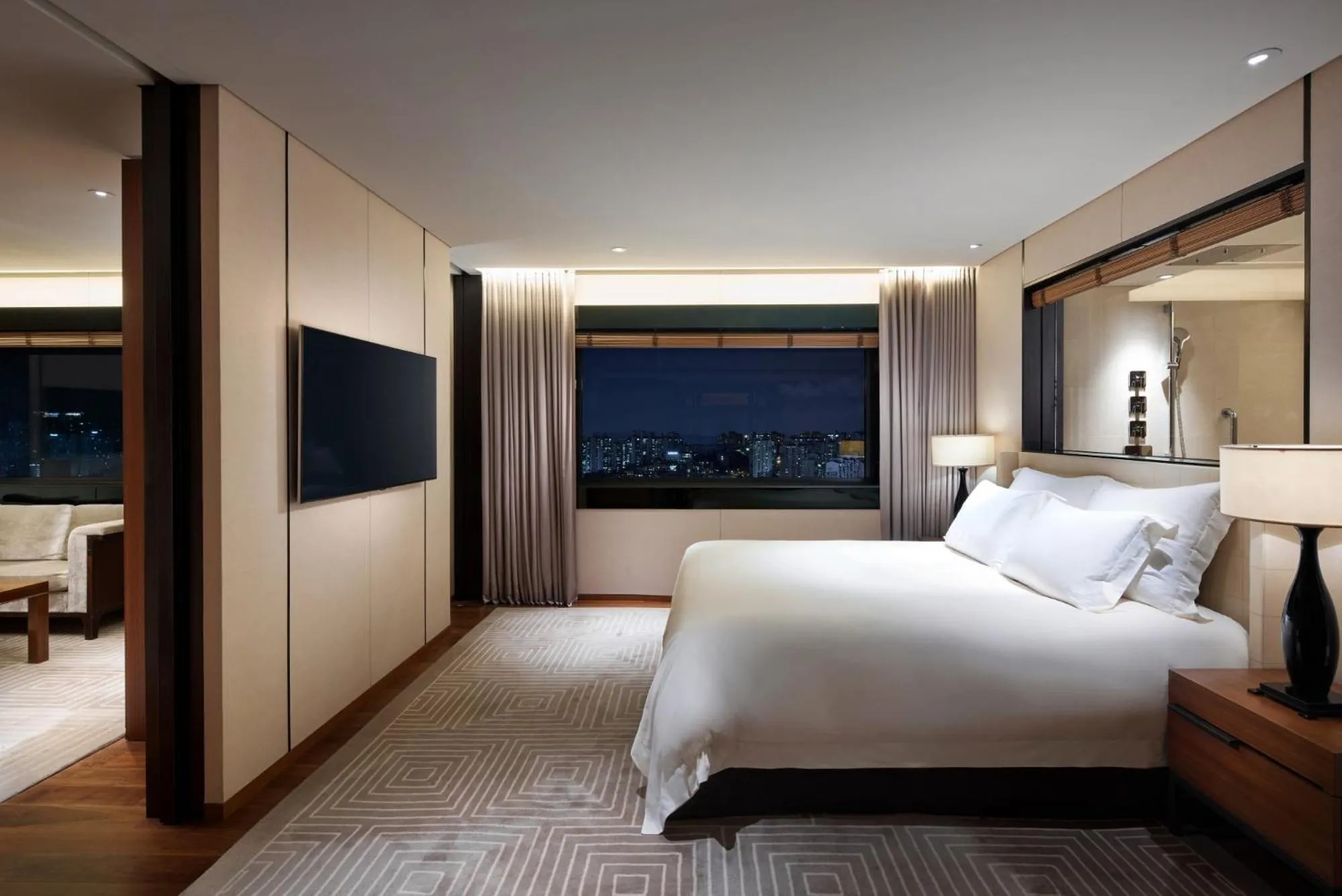 Bed in The Shilla Seoul