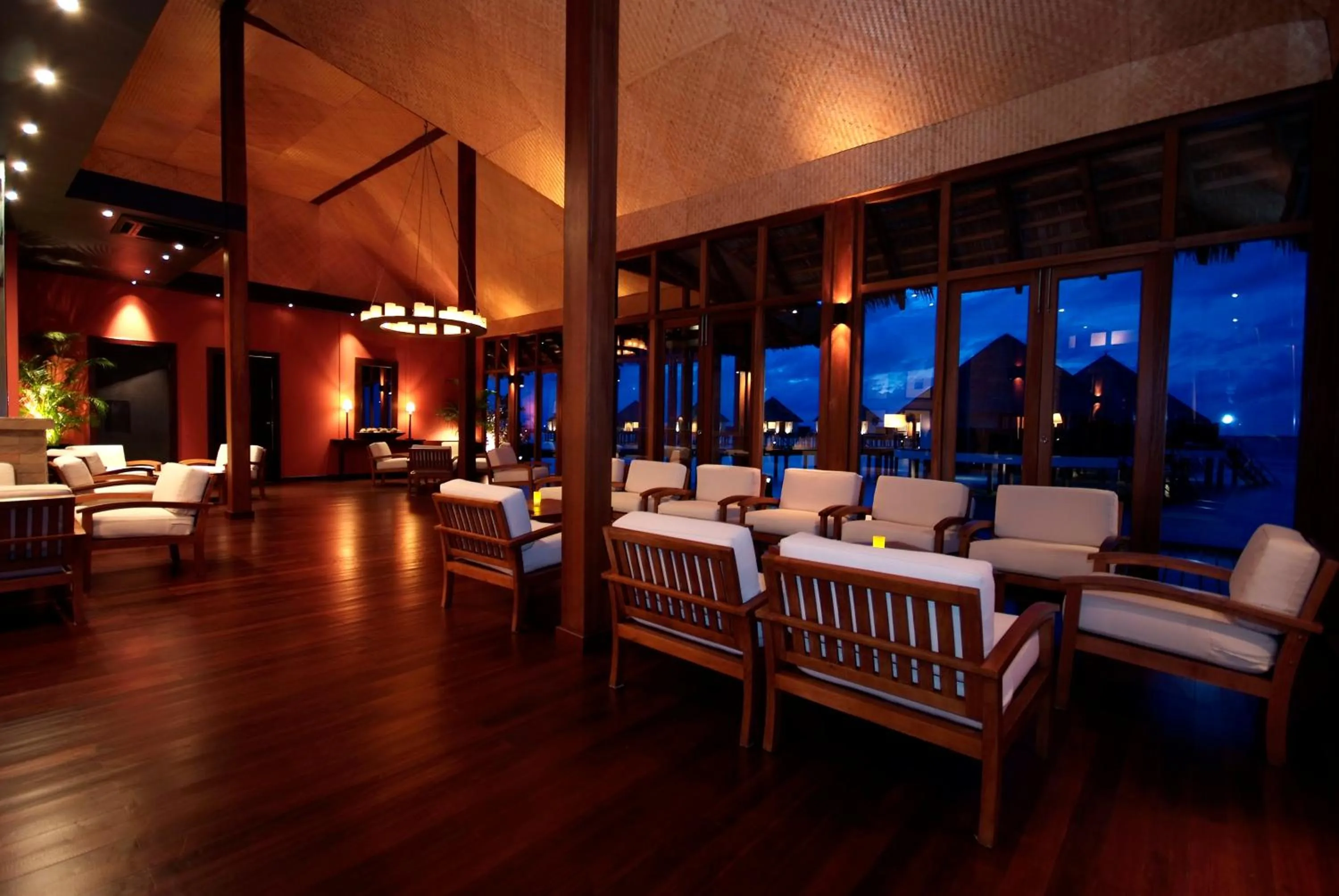 Lounge or bar in Adaaran Prestige Water Villas - with Dine around Premium All inclusive - 24 hours
