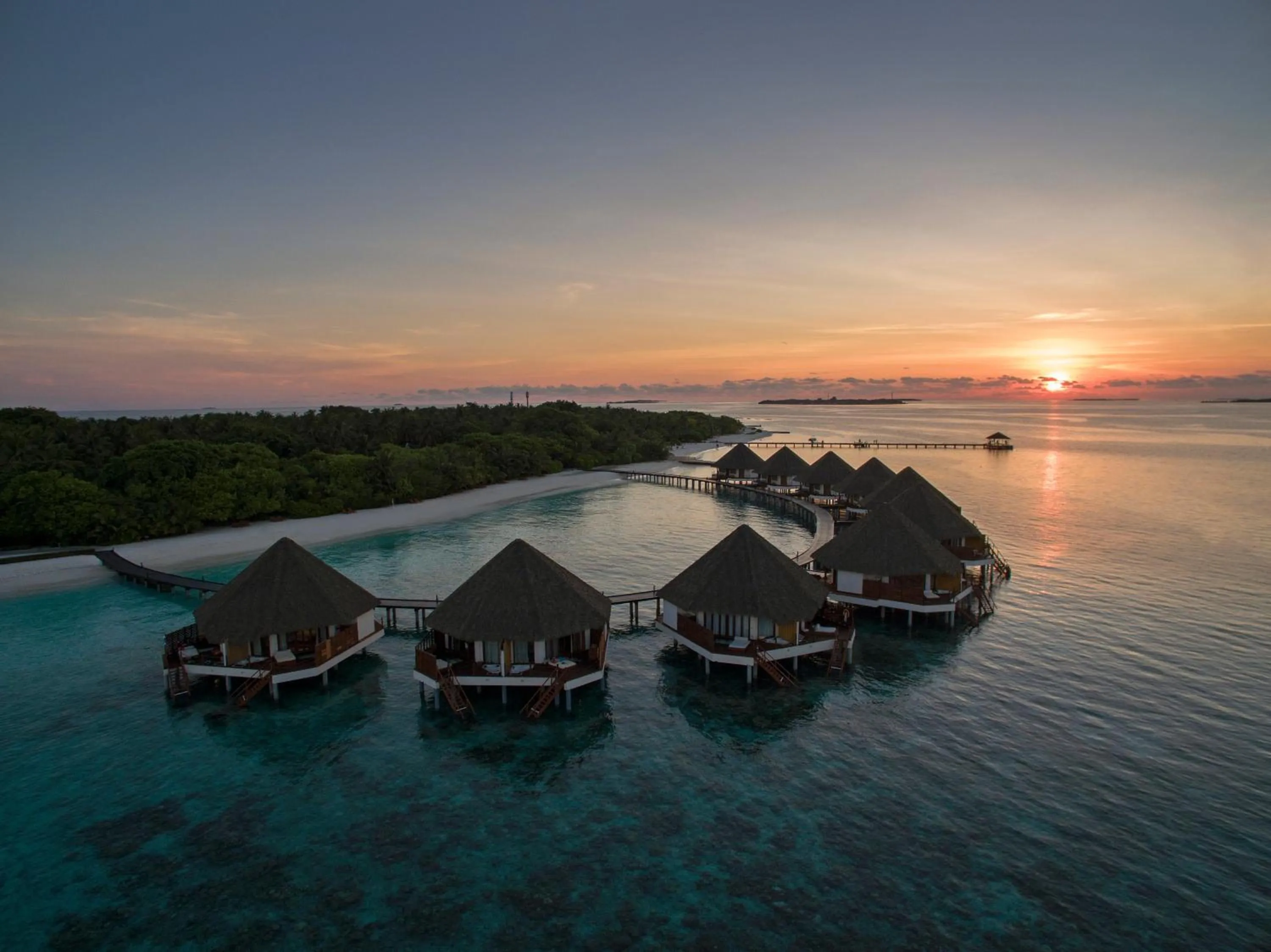 Sea view in Adaaran Prestige Water Villas - with Dine around Premium All inclusive - 24 hours